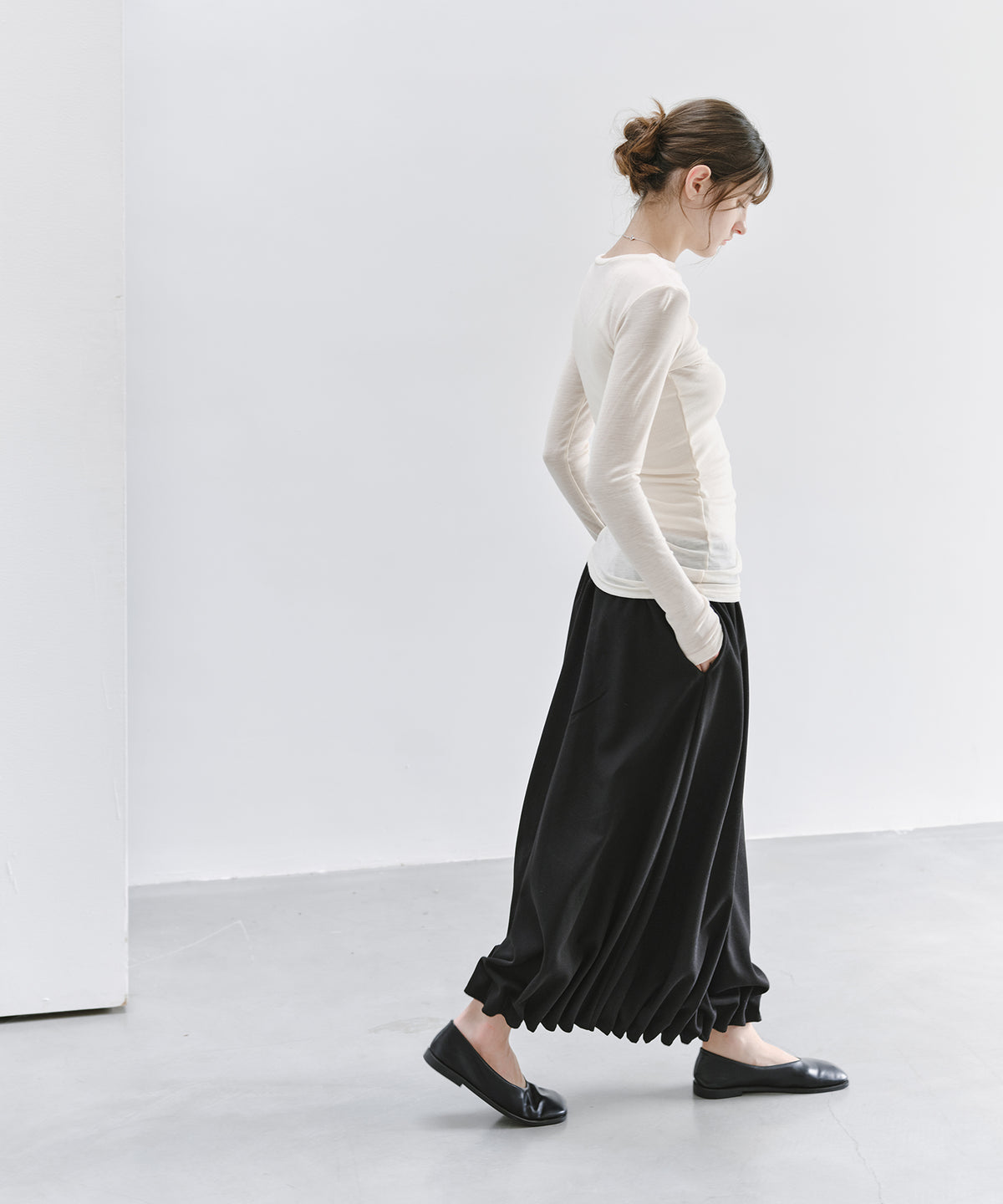 「10月下旬出荷予定」Wool-Like Balloon Flare Skirt
