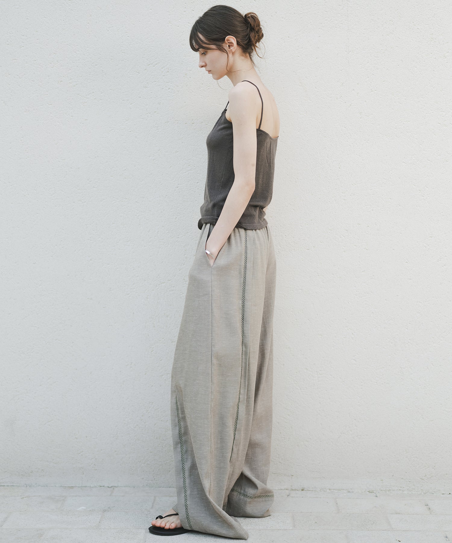 「8月中旬～下旬出荷」Front Lace Linen Blend Wide Pants