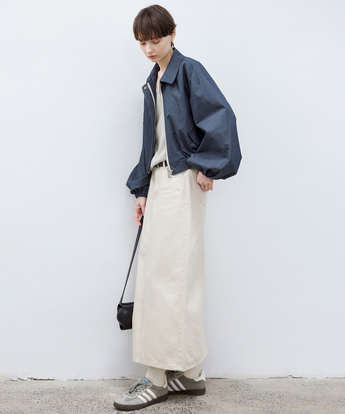 Balloon Sleeve Cropped Blouson
