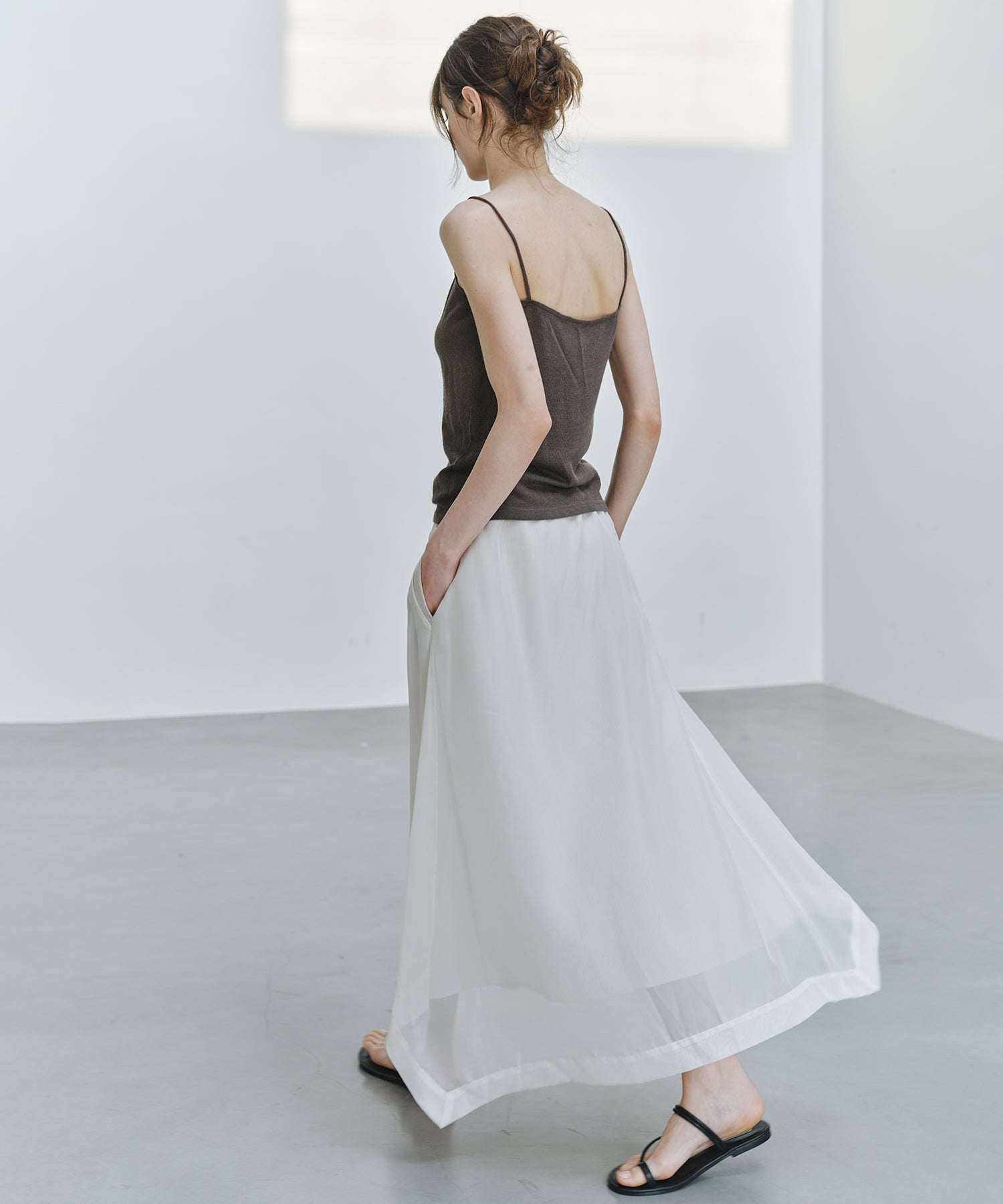 「8月中旬～下旬出荷」Wool Silk Beaded Strap Camisole