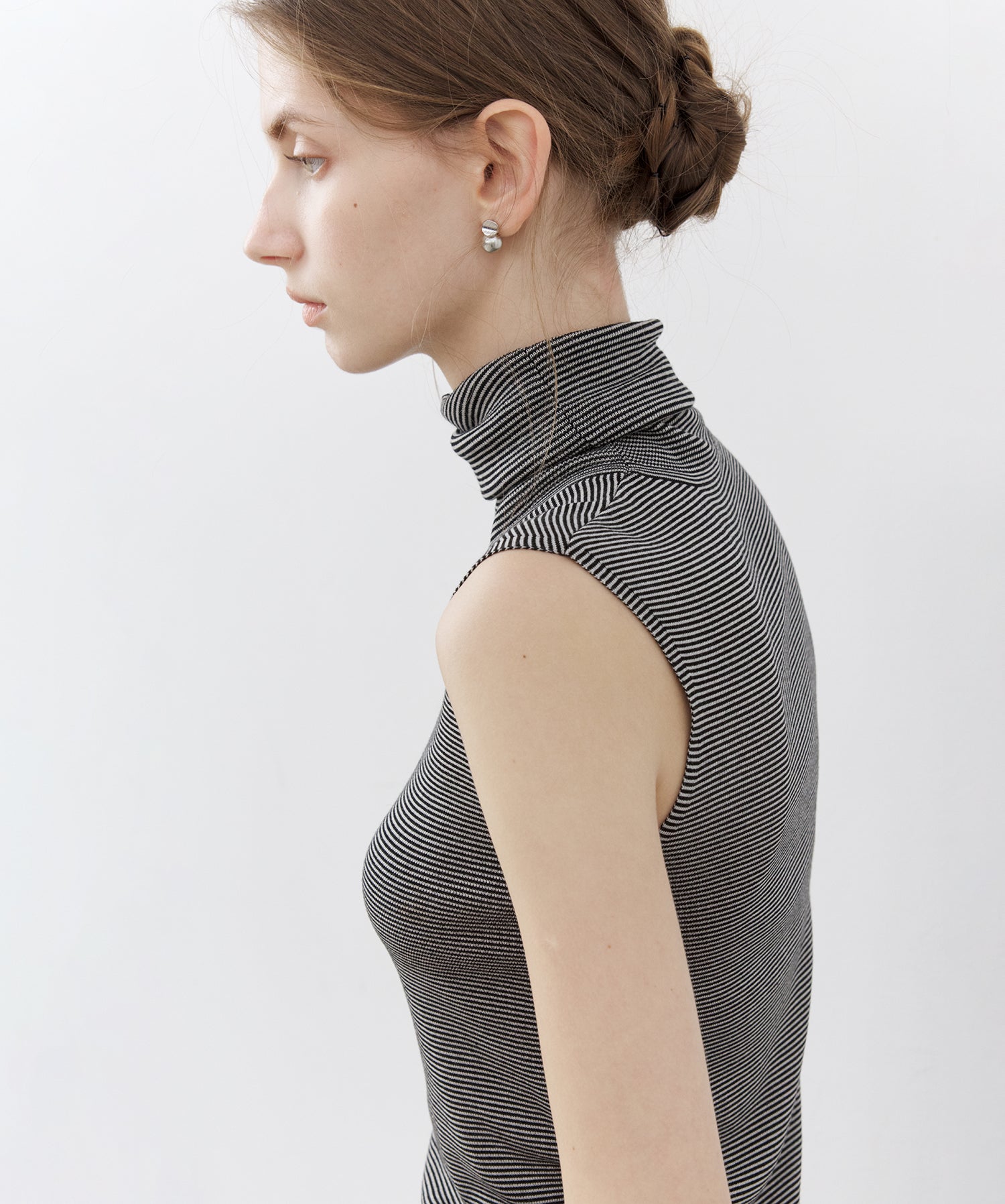 Lyocell Silk Blend High-Neck Knit Tank