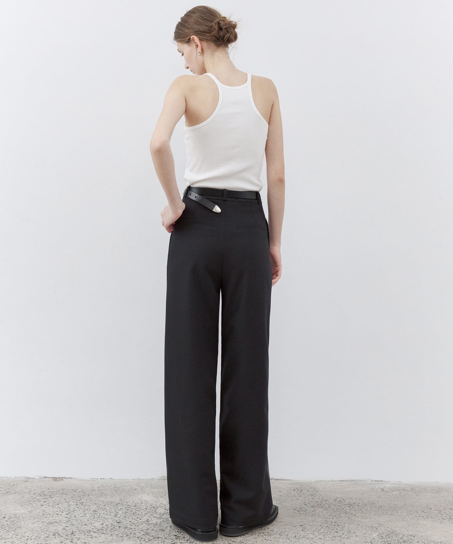 Stretch Ribbed U-Neck Tank Top