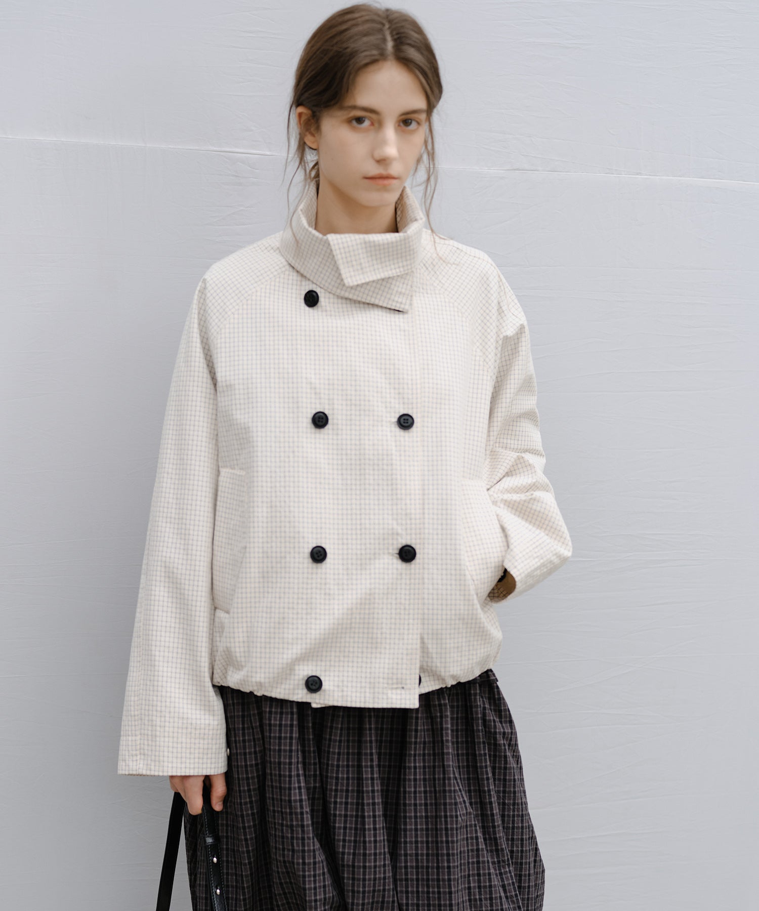 「2월 하순~3월 상순 출하」Double-Breasted Check Cropped Jacket