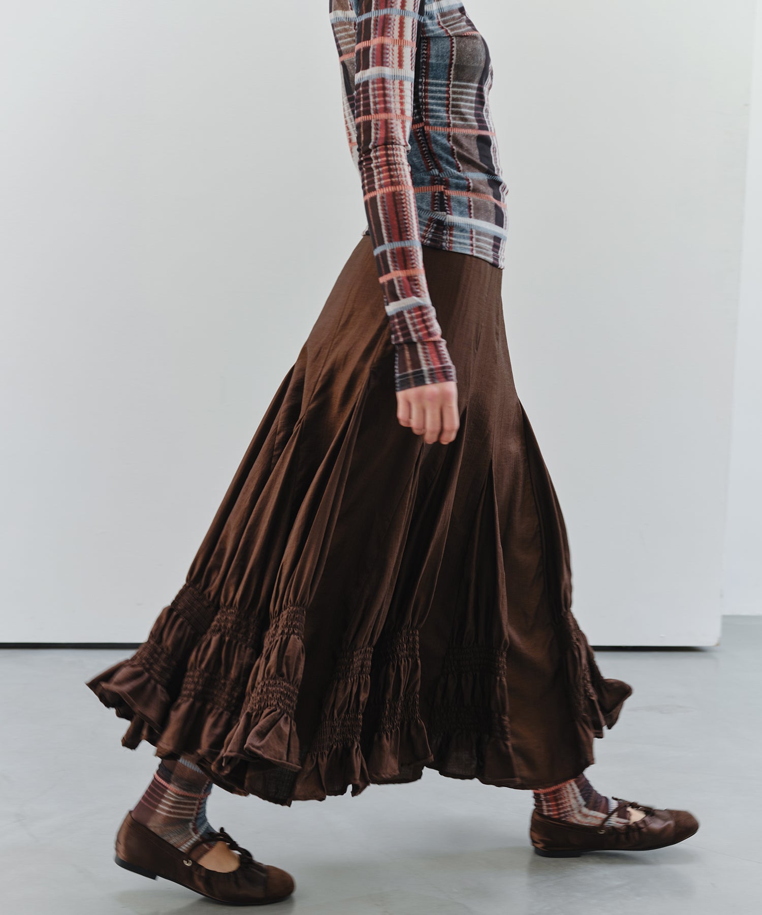 「9月下旬出荷予定」Paneled Shirred Hem A-Line Skirt