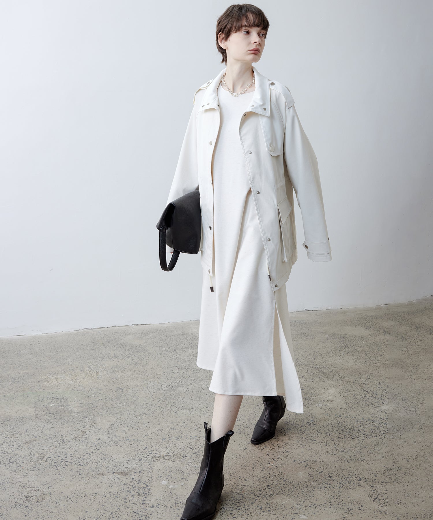 Back-Drape Sleeveless 미디 드레스