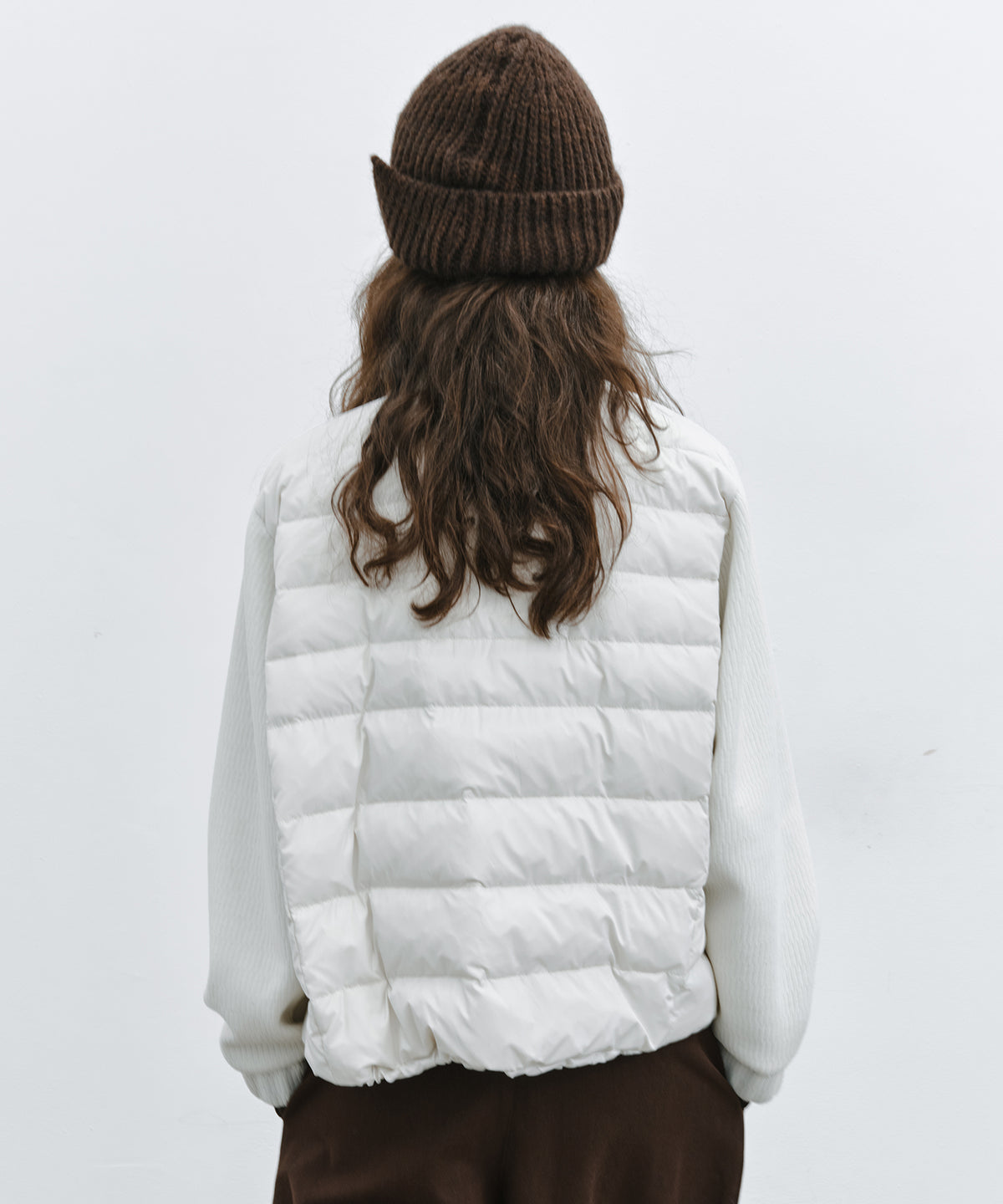 「10月下旬出荷予定」Knit Sleeve Panelled Lightweight Short Down Jacket