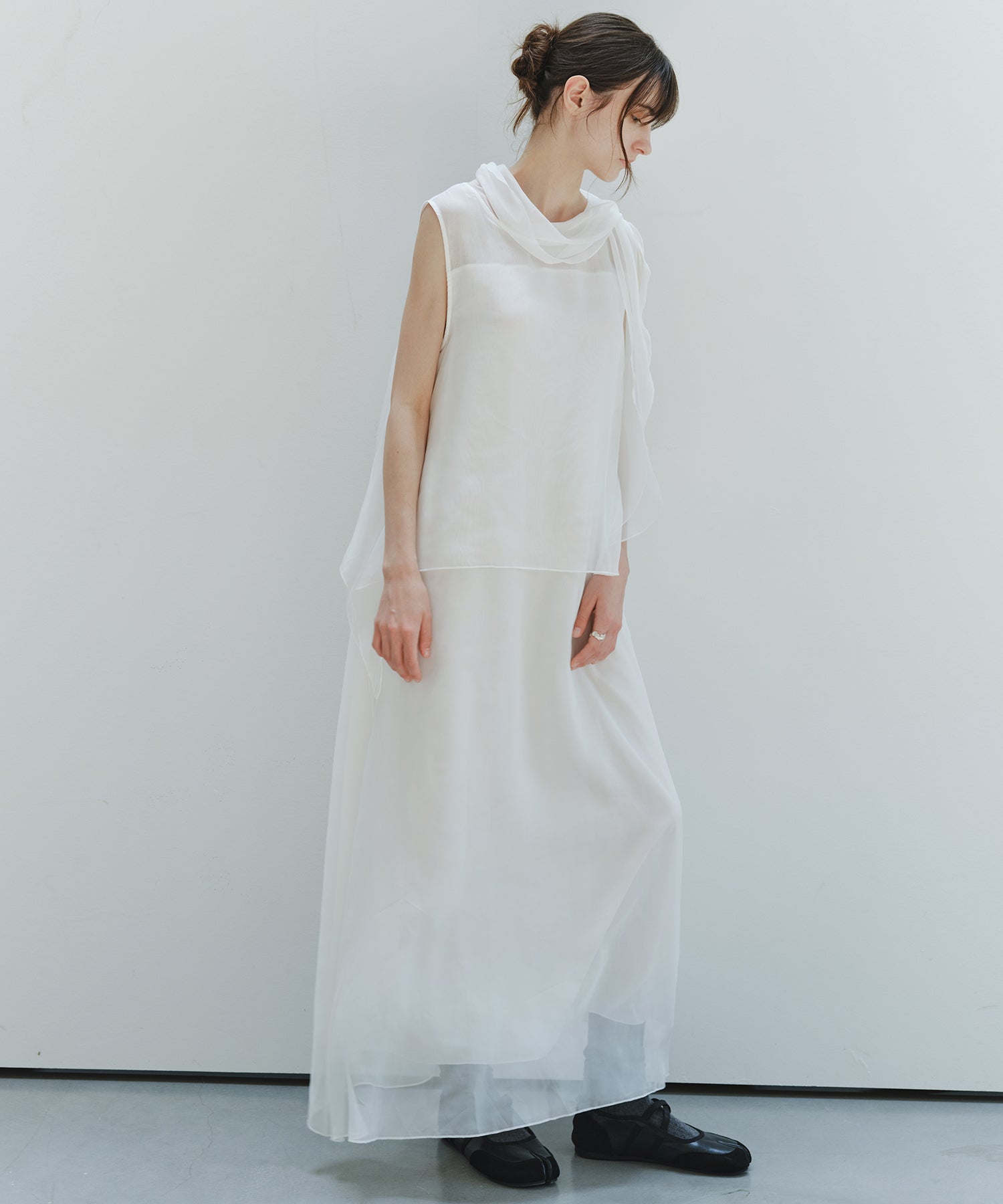 「7月中旬～下旬出荷」Sheer Draped Scarf Dress