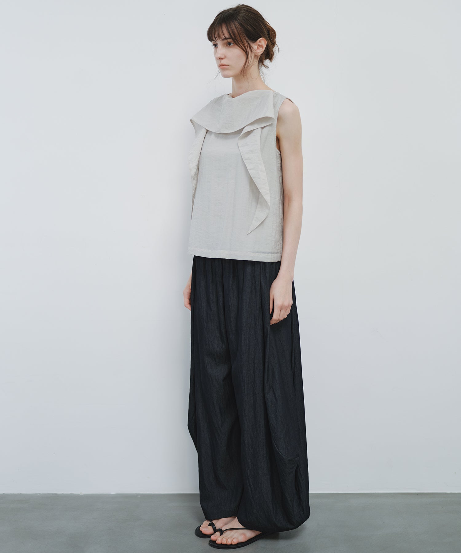 「6月上旬～中旬出荷」Nuanced Draped Wide Pants