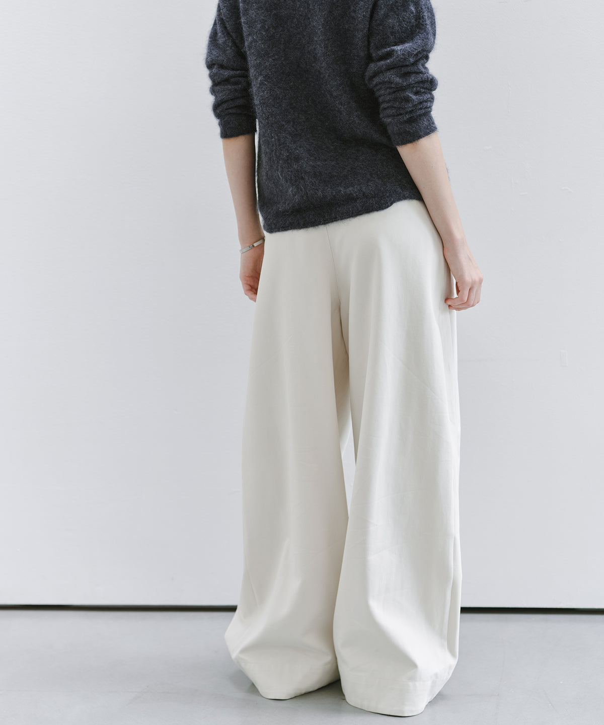 「10月下旬出荷予定」Back Elastic Wide Straight Pants
