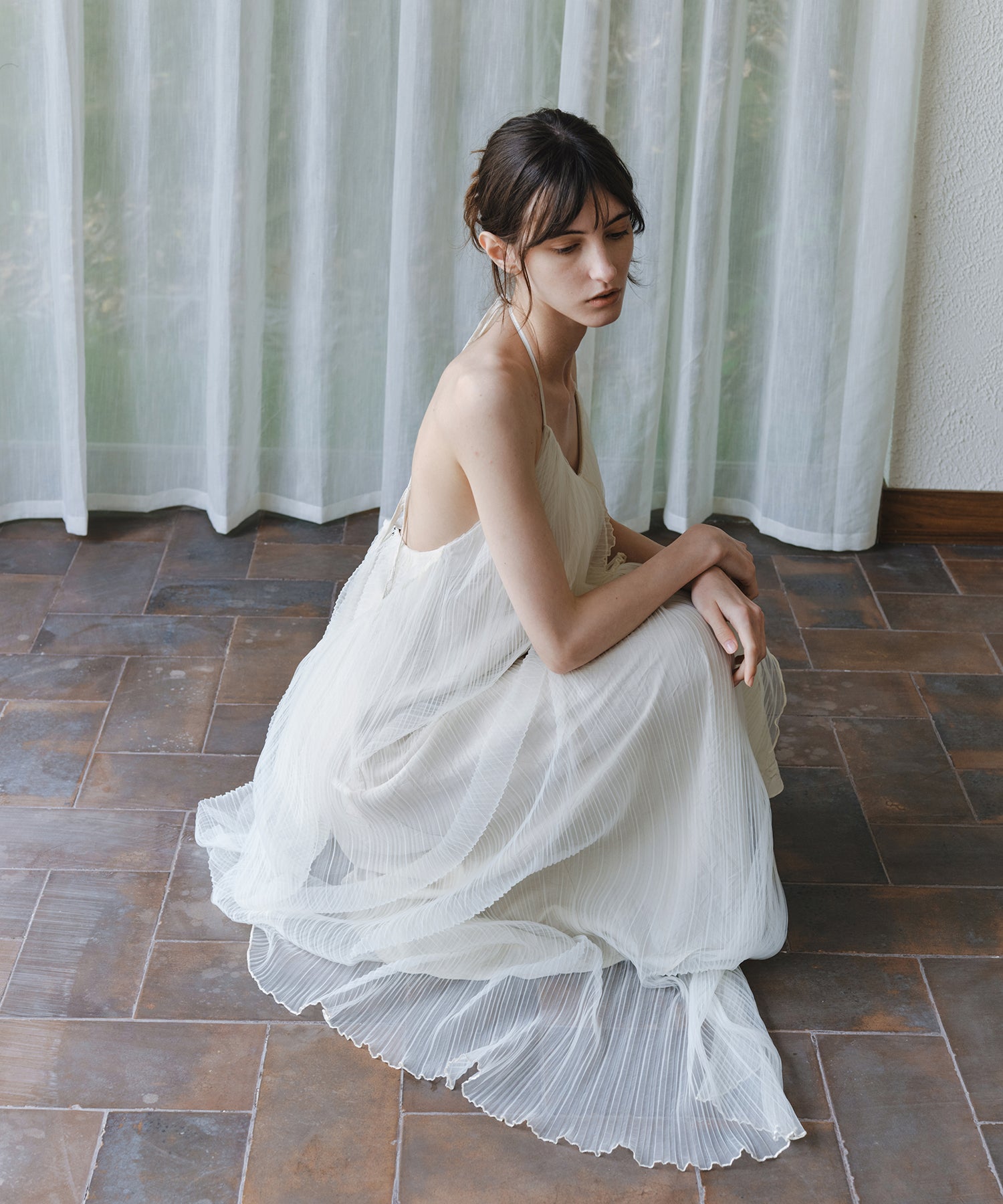 「6月上旬～中旬出荷」Sheer Pleated Cocoon Dress