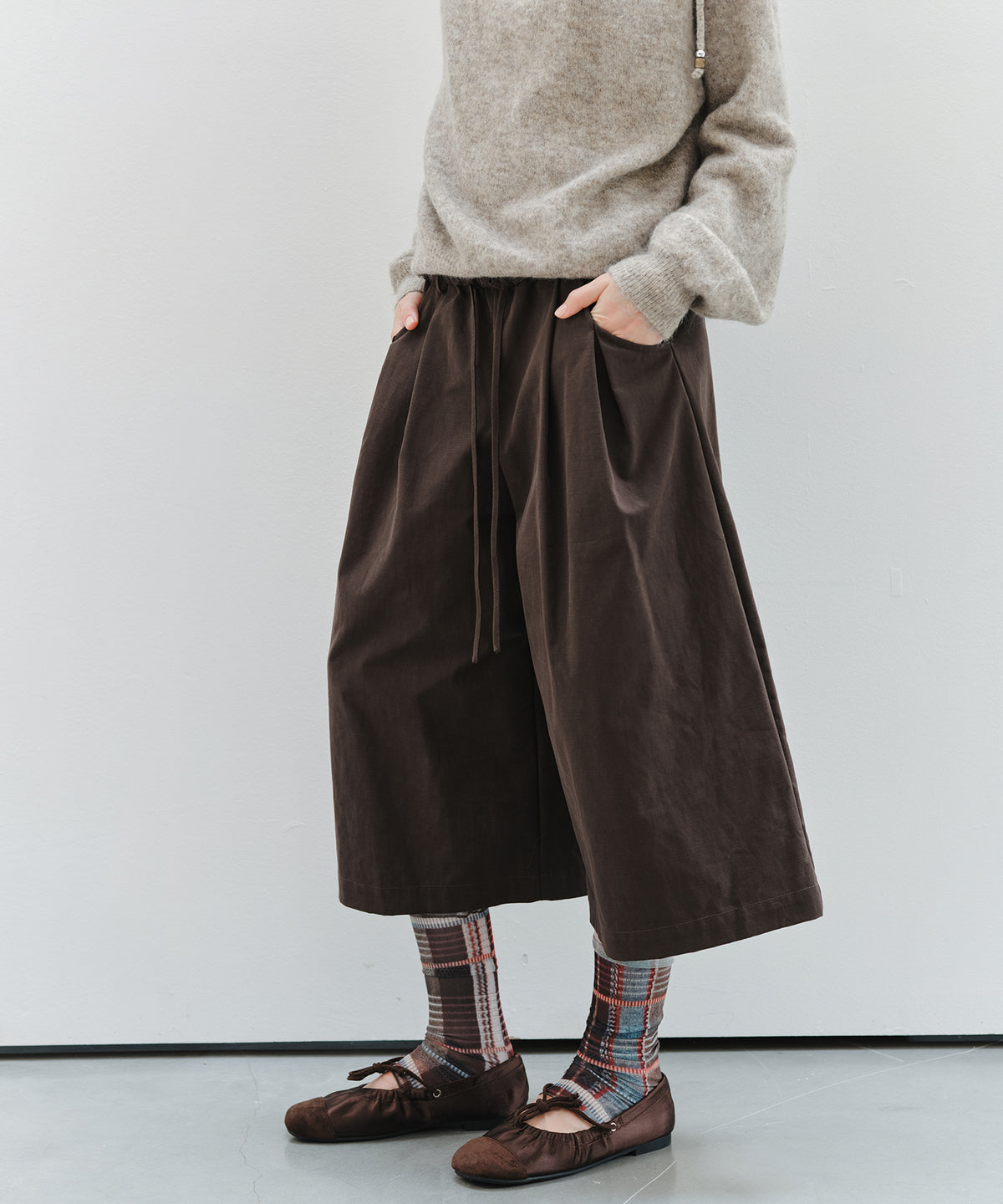 「9月下旬出荷予定」Drawstring Waist Wide Midi Pants