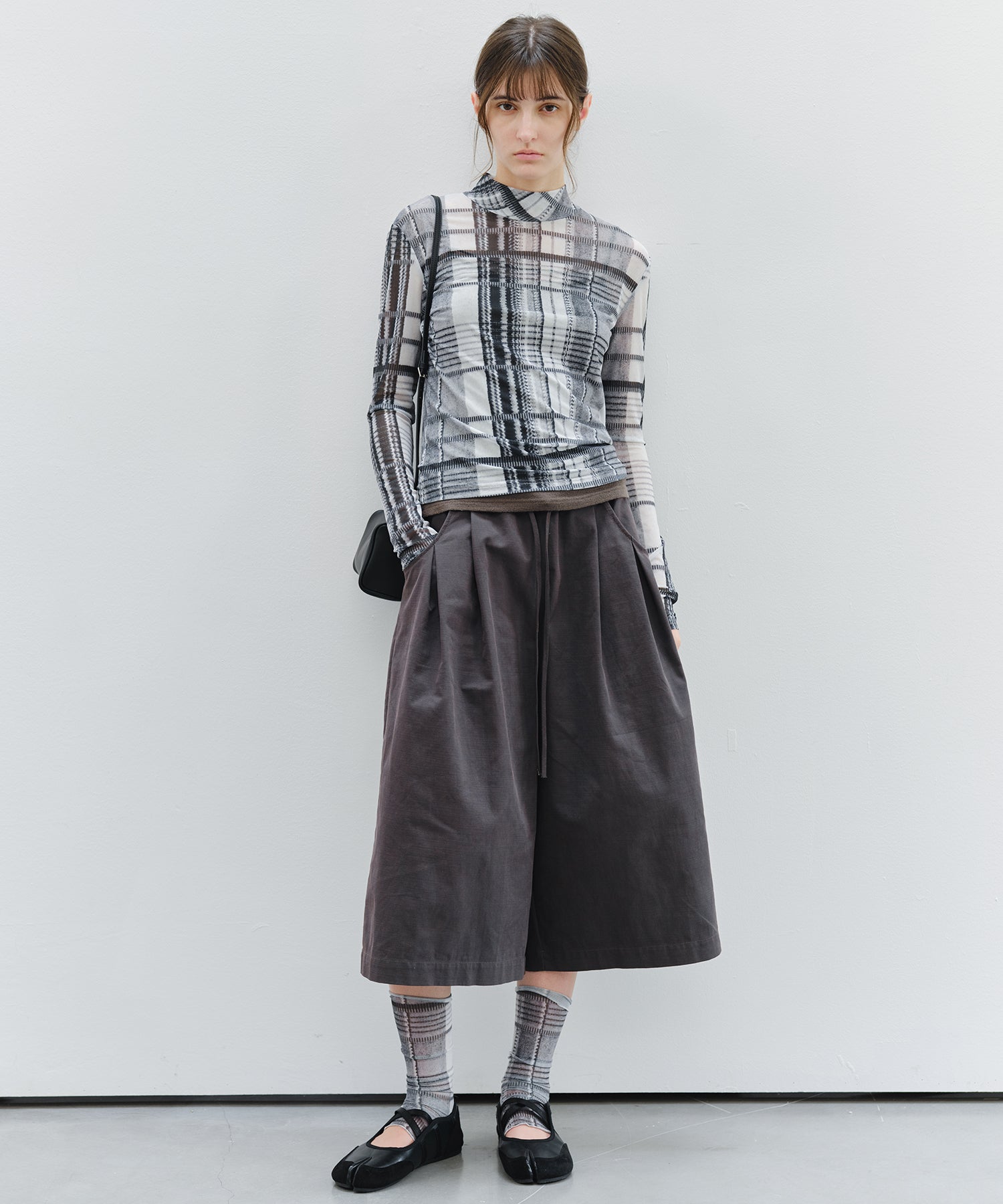 「9月下旬出荷予定」Vintage Check Sheer High Neck Top