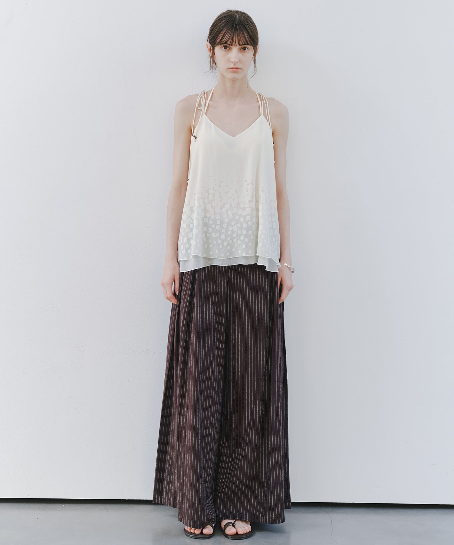 「7月中旬～下旬出荷」Gradient Square Sheer Camisole Top