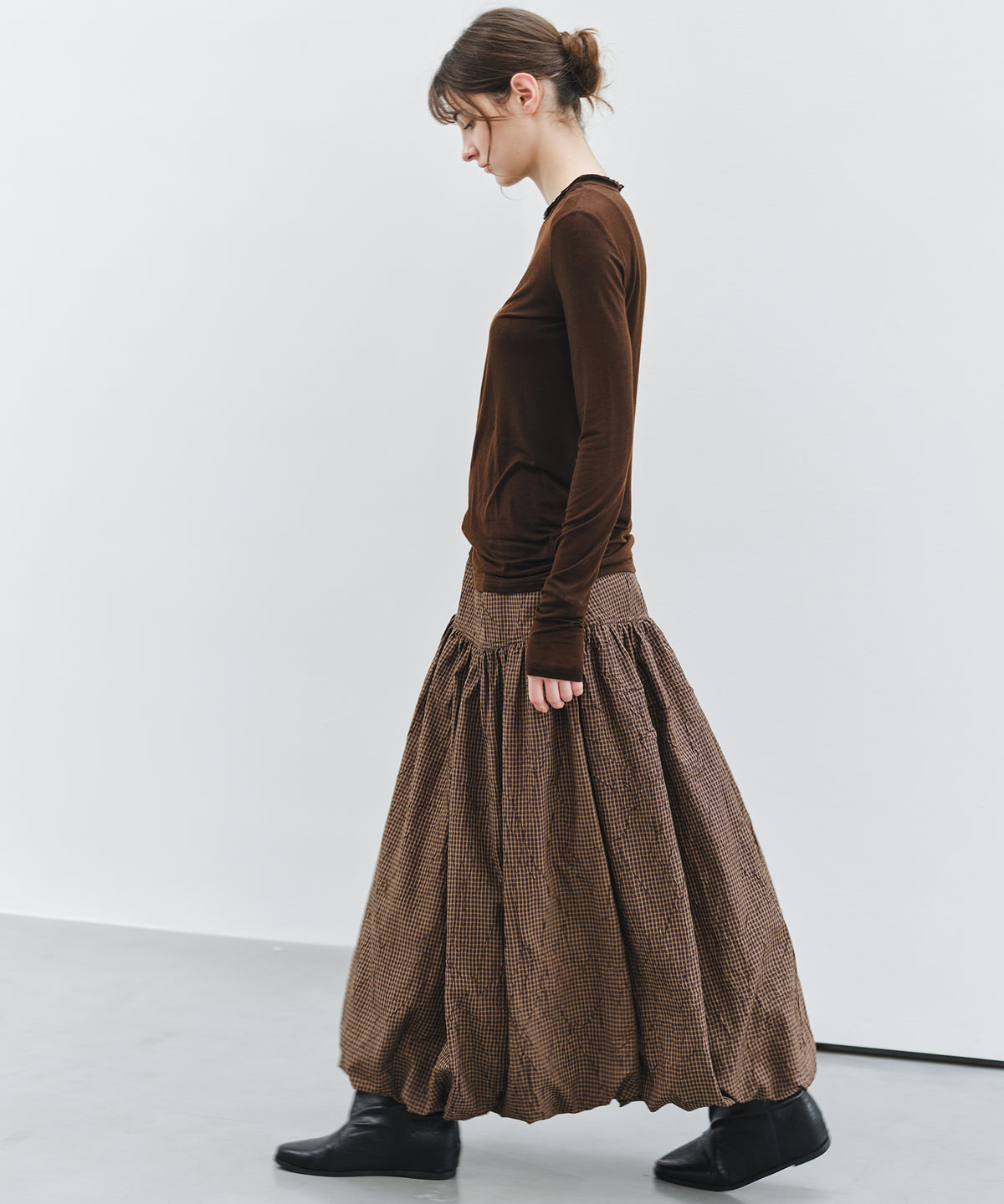「10月下旬出荷予定」Cashmere-Blend Sheer Mellow Neck Long Sleeve Top