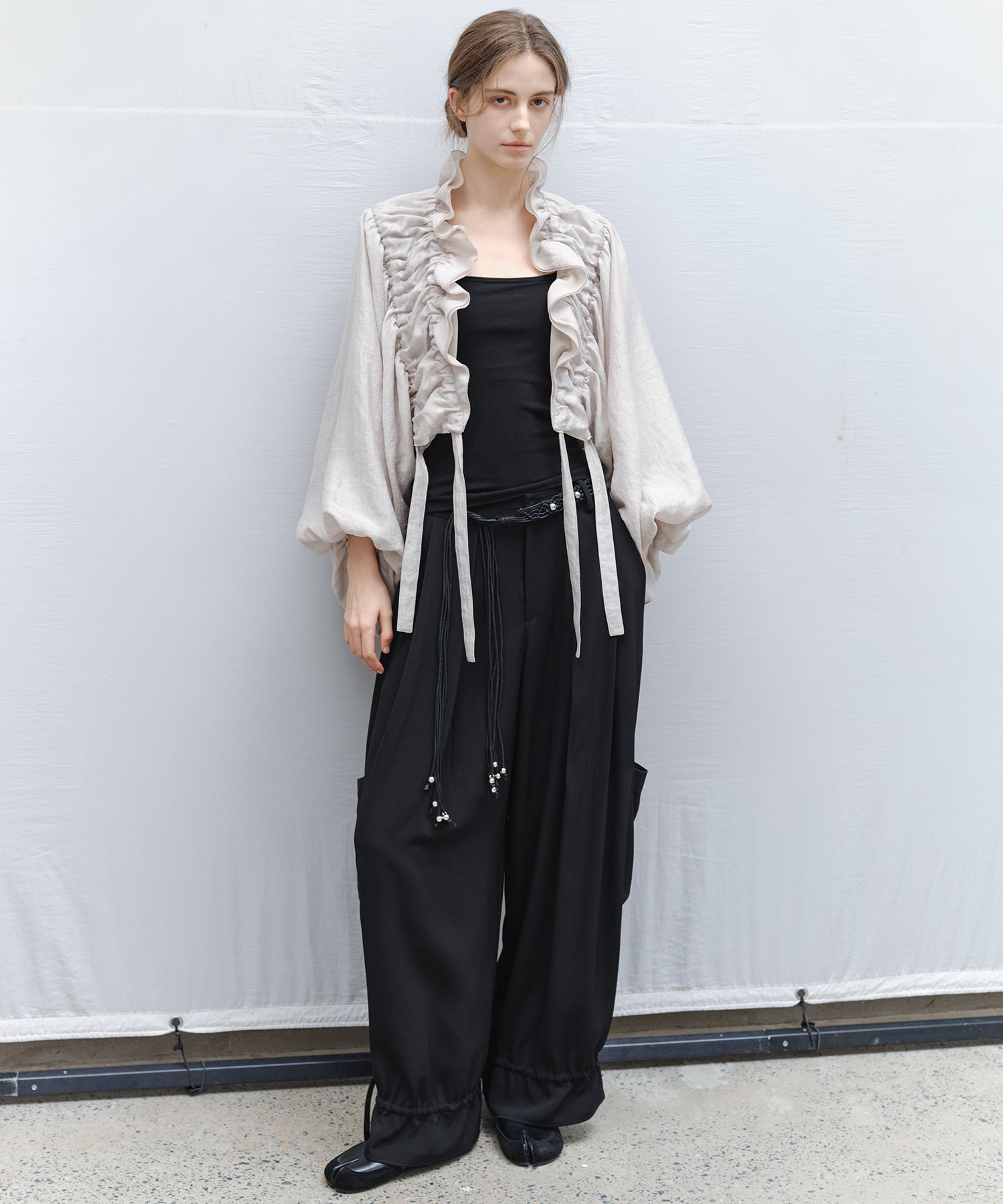 「6月上旬～中旬出荷」Gathered Balloon Sleeve Sheer Shirt