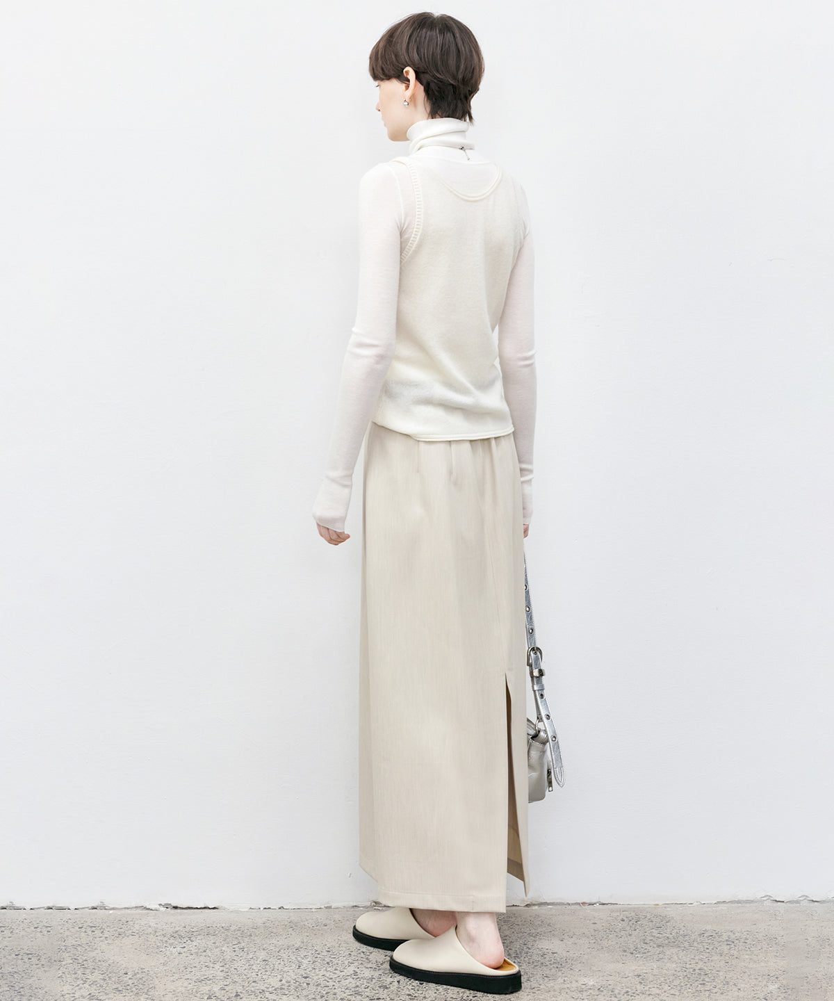Back Slit Straight Maxi Skirt