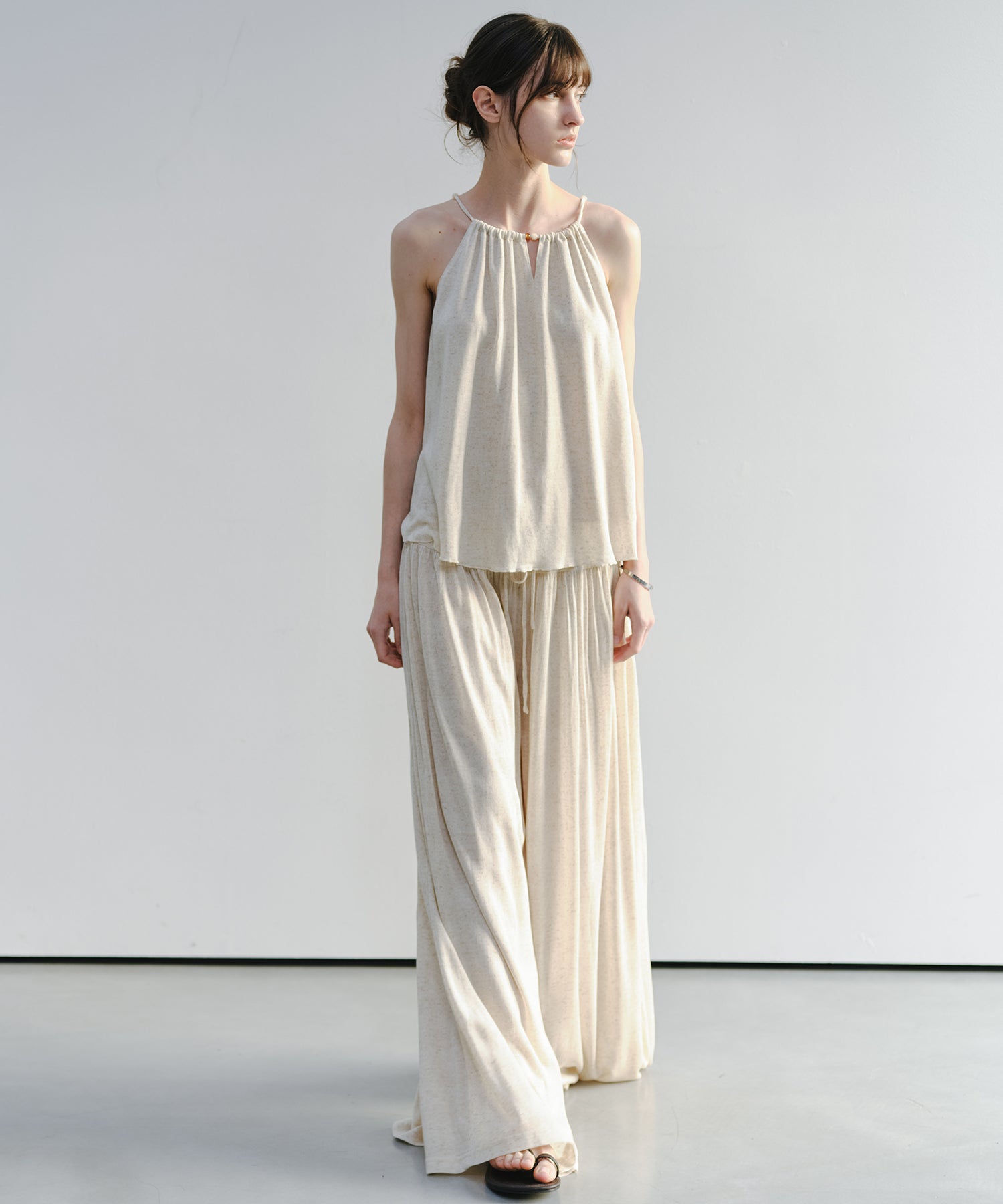 「7月中旬～下旬出荷」Linen Blend Gathered Wide Pants