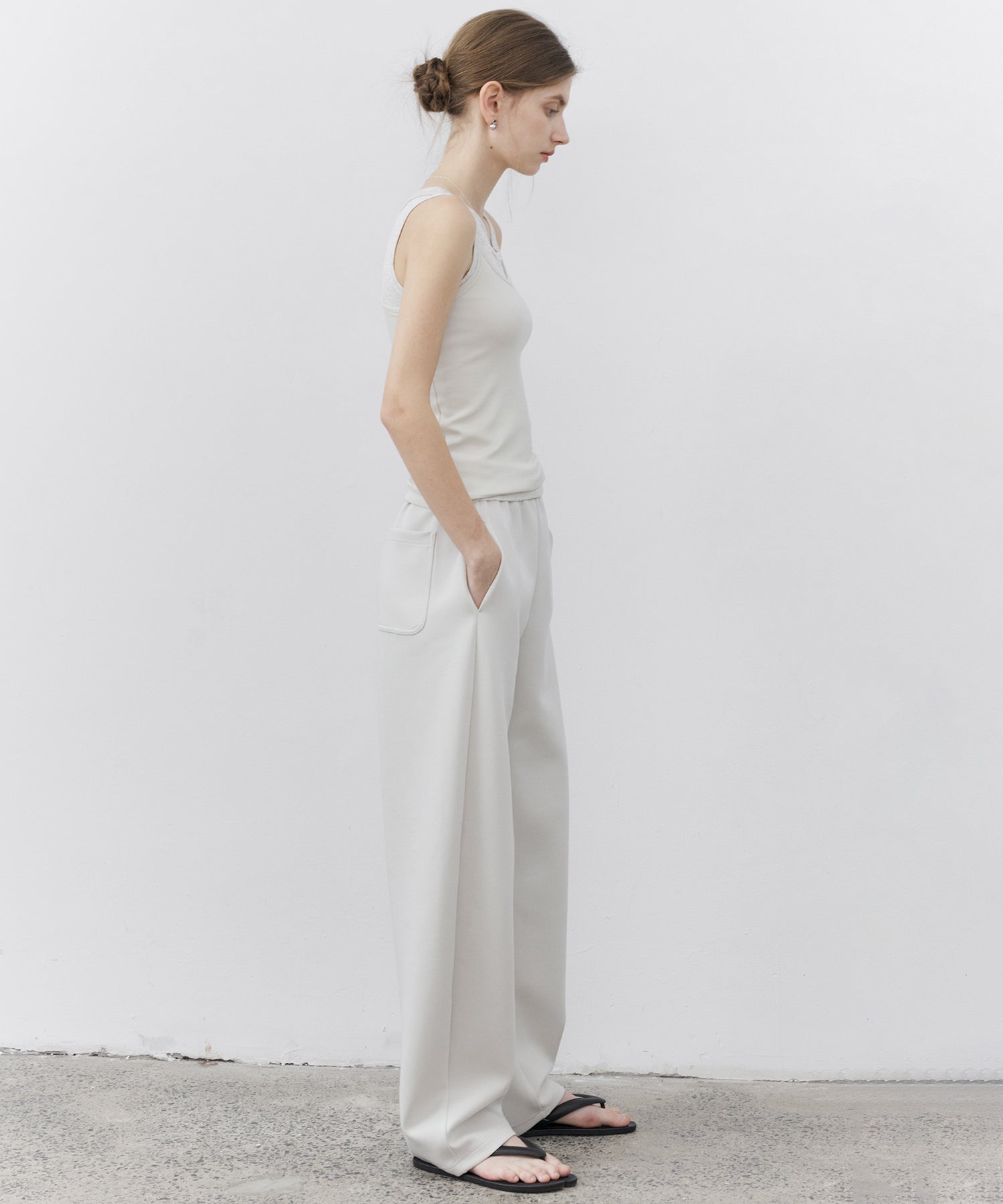 Curved Silhouette Jersey Wide Pants