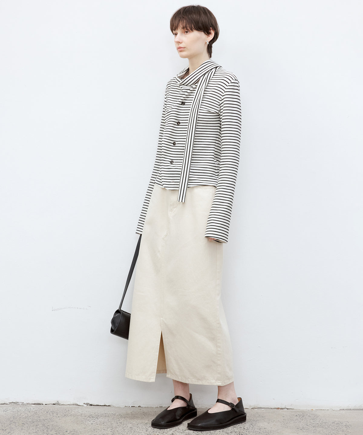 Front Slit I-Line Long Skirt