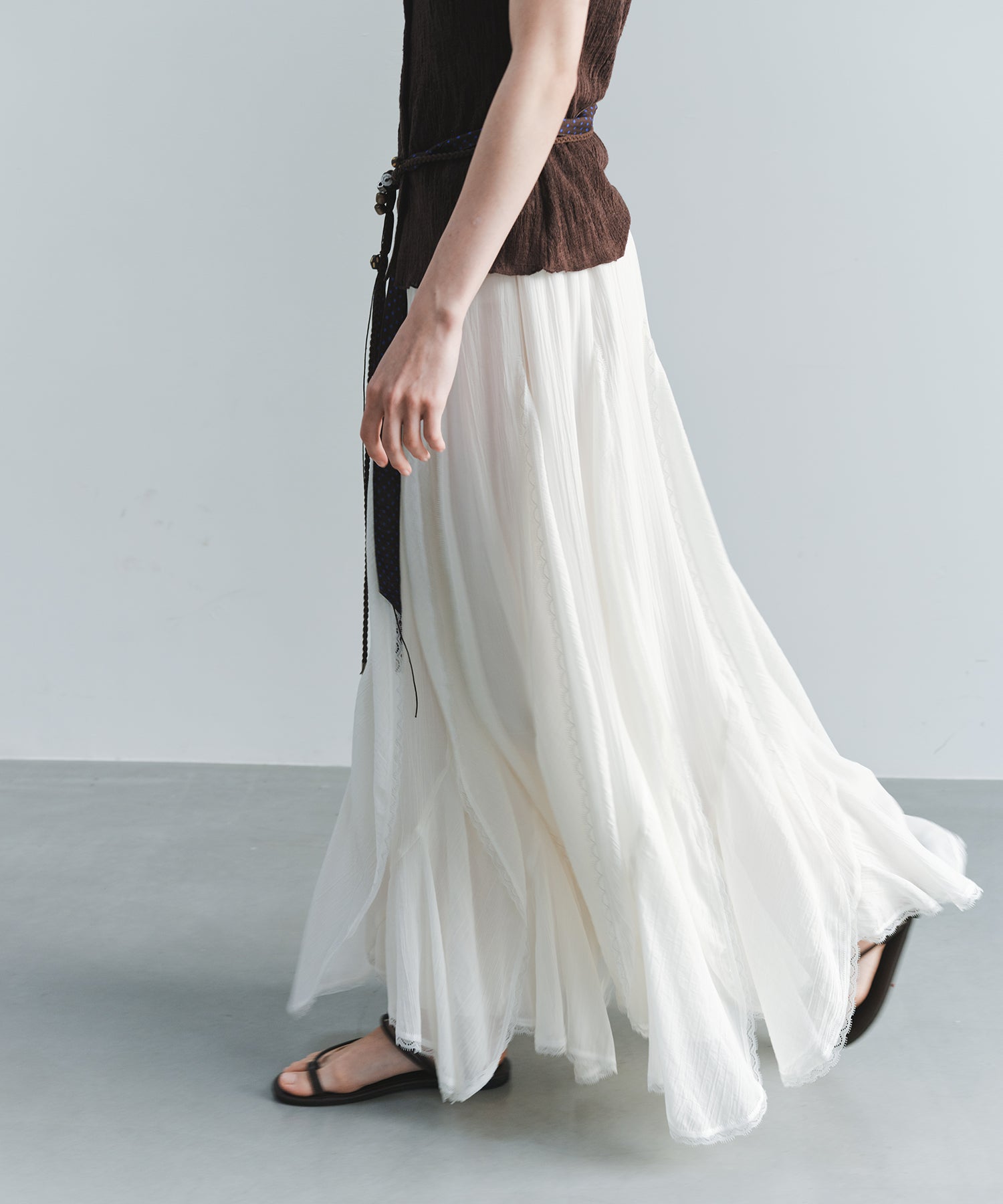 「6月上旬～中旬出荷」Asymmetric Layered Lace Skirt