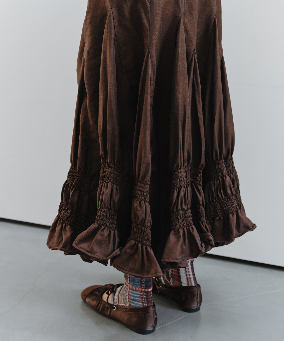 「9月下旬出荷予定」Paneled Shirred Hem A-Line Skirt