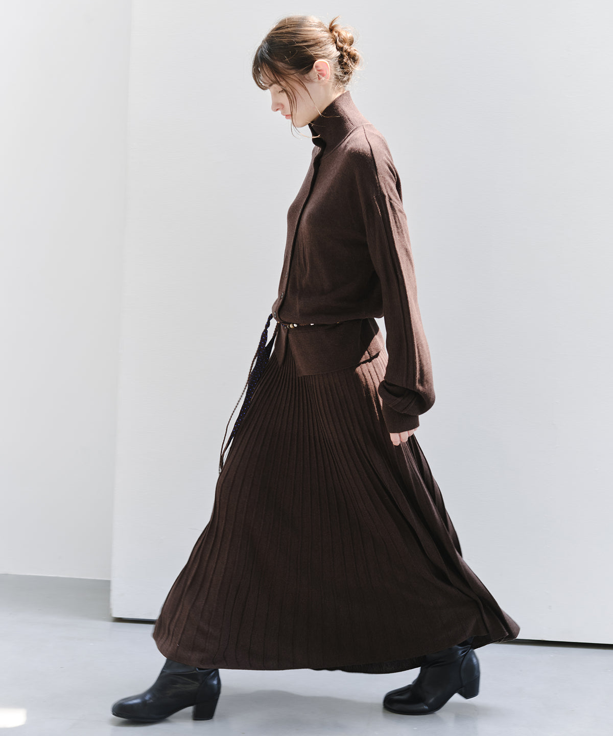「10月下旬出荷予定」Wool-Silk Blend Pleated Knit Skirt