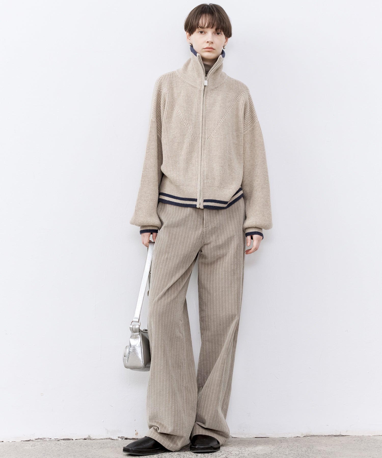 Contrast Panel Wool Zip Cardigan with Dual-Way Collar