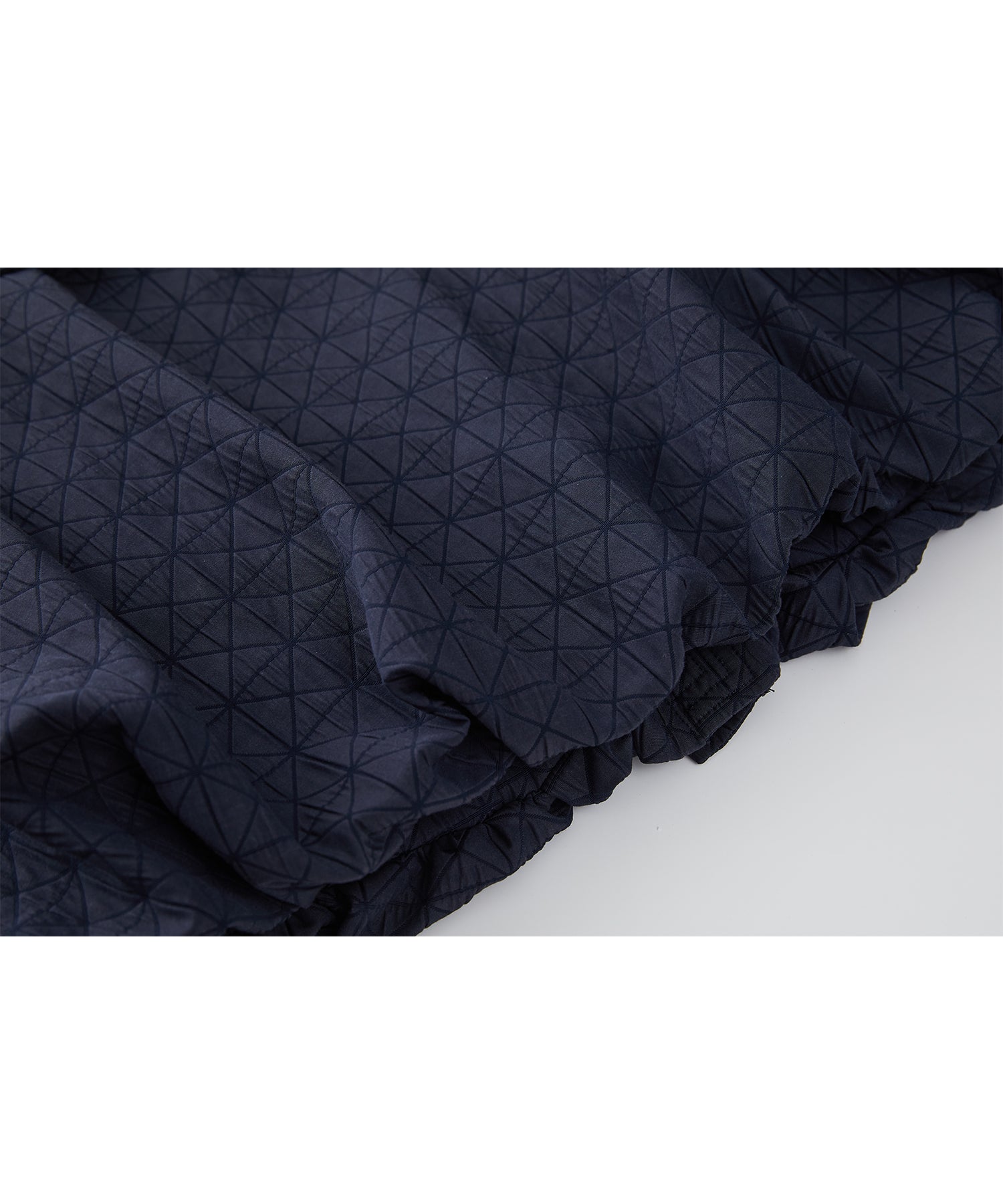 Diamond Jacquard Quilted Down Coat – Belt &amp; Scarf Set