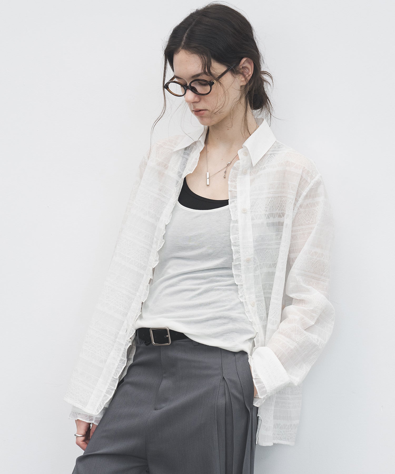 Sheer Textured Lace Collar Blouse – Design Detail Long Sleeve