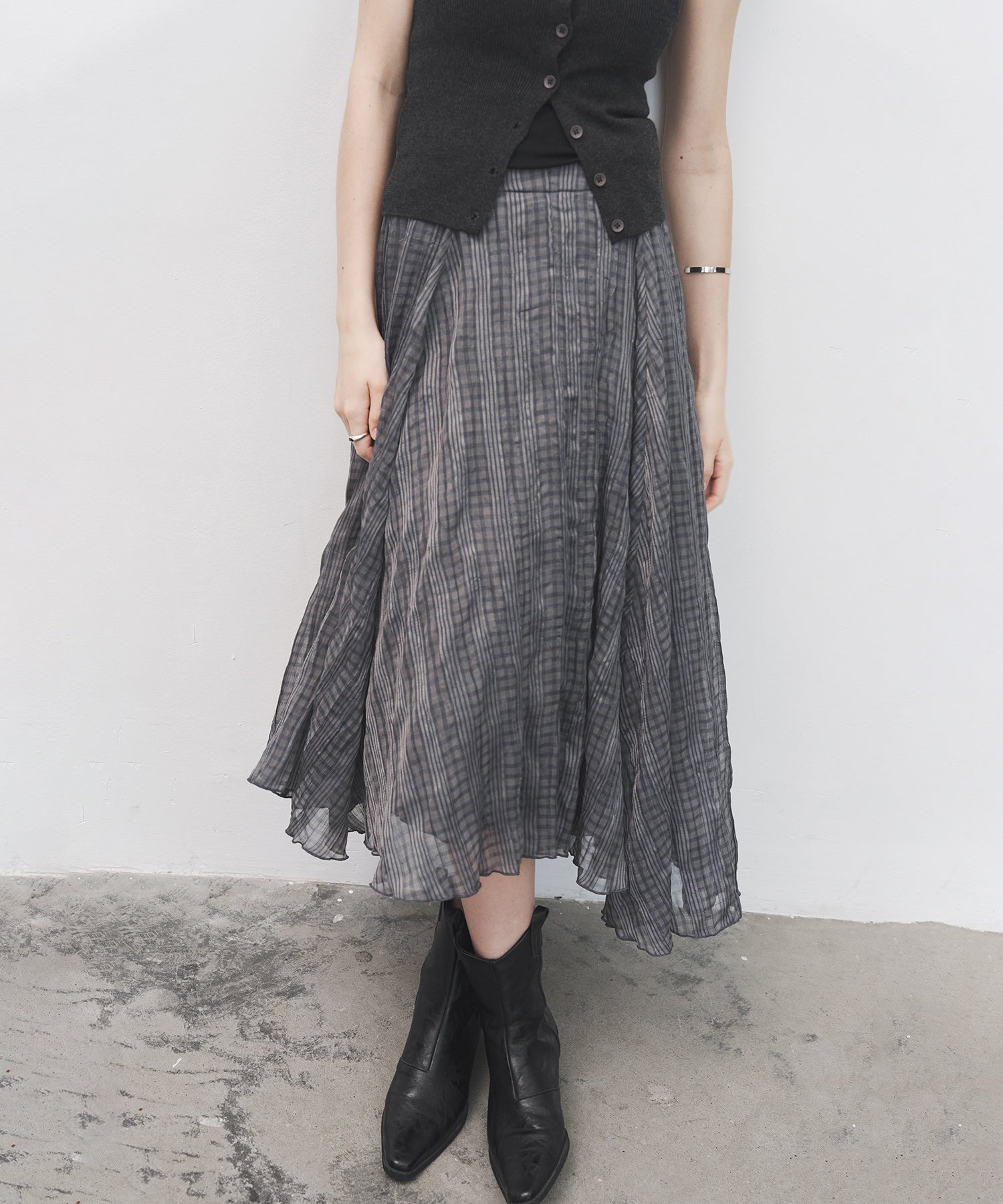 Asymmetric Hem Crinkled Check Midi Skirt – A-Line Silhouette