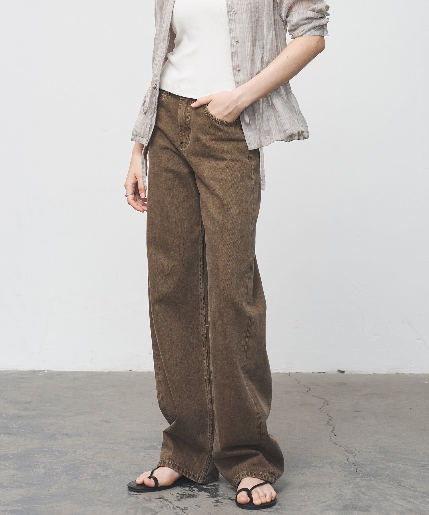 Mid-Rise Straight Wide-Leg Jeans