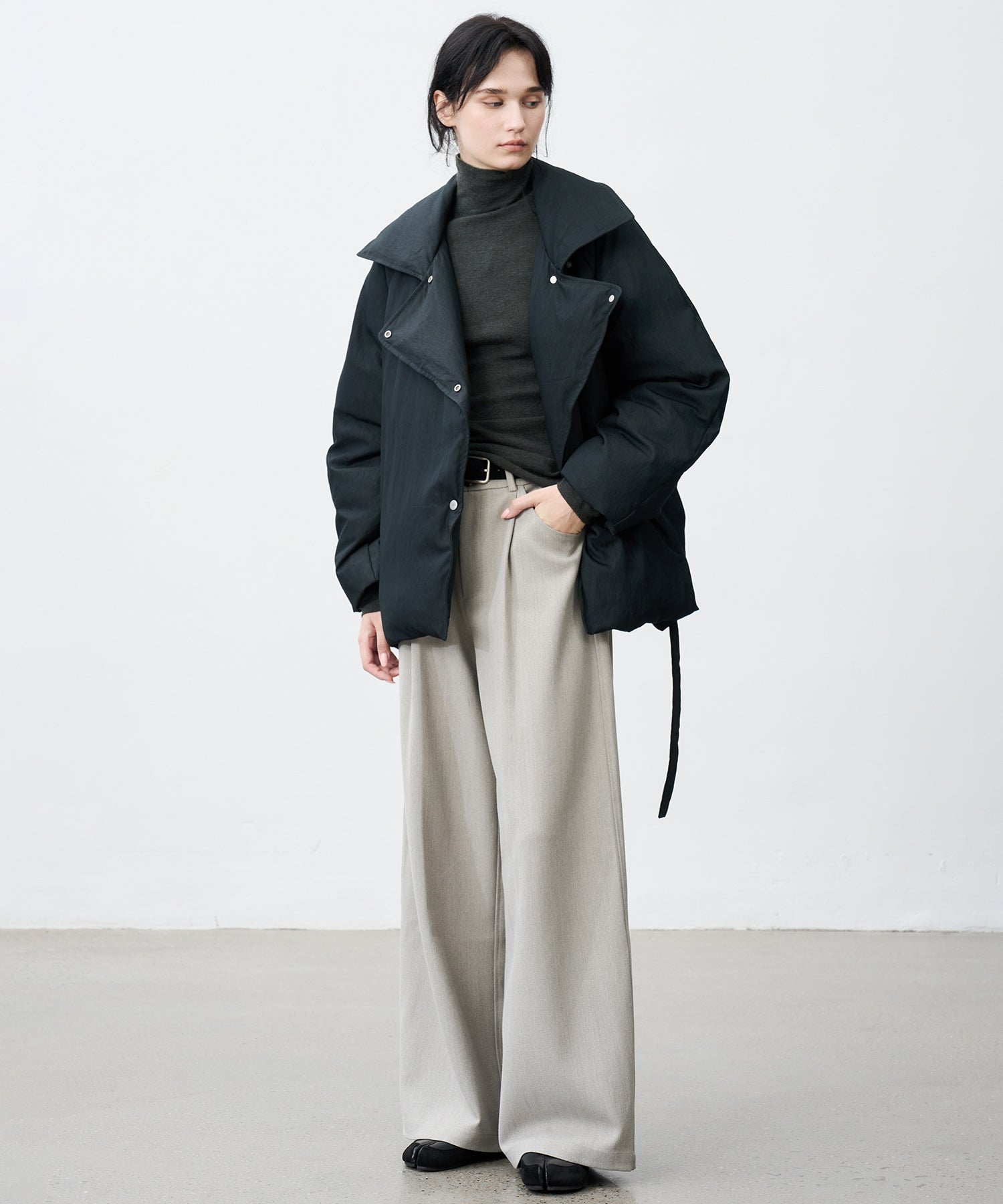 Textured Low-Rise Wide Straight Curved Pants