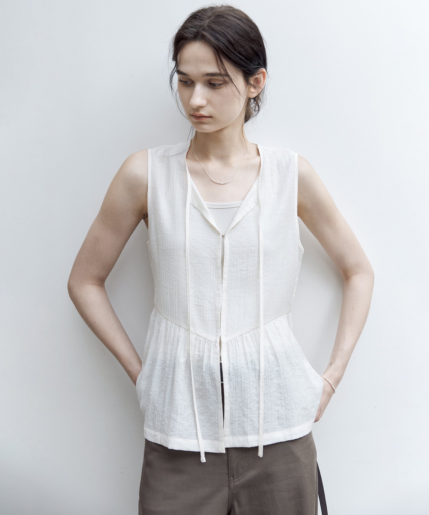 Flowy Tie Design Vest – Layered Look Summer Blouse