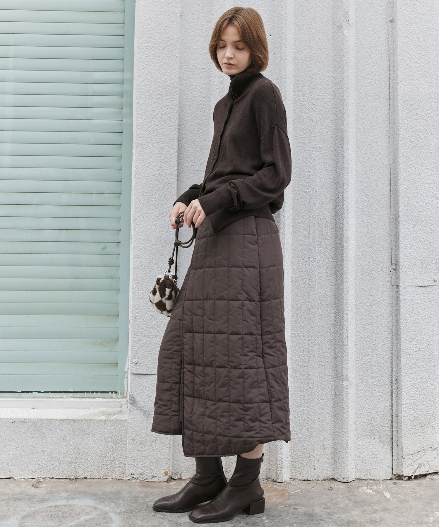 Quilted Overlap Long Skirt Straight Silhouette Padded Warm Winter Skirt