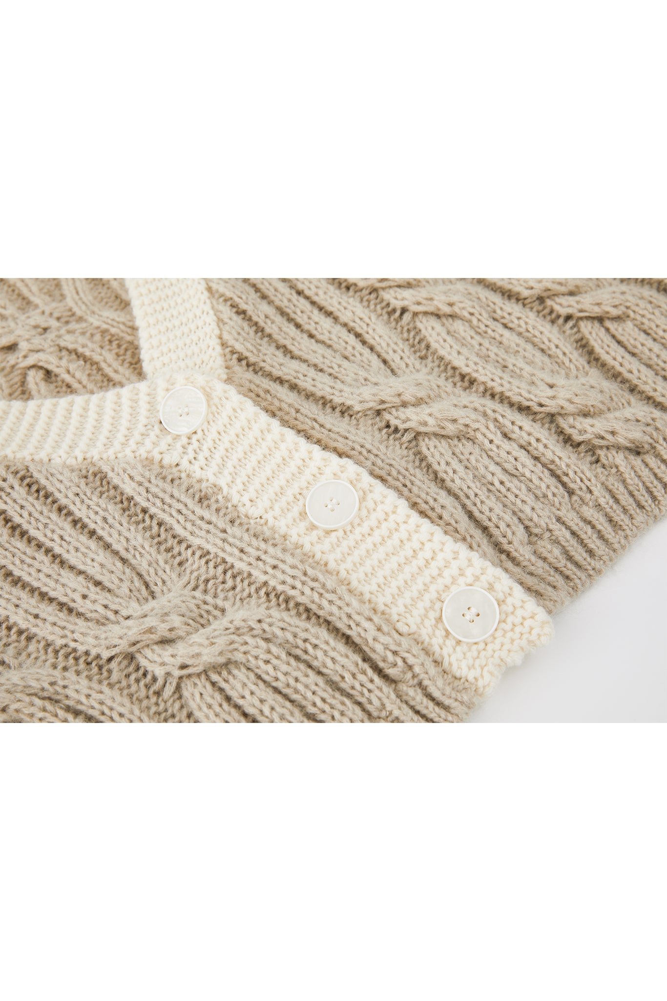 Cable Knit Cropped Bolero