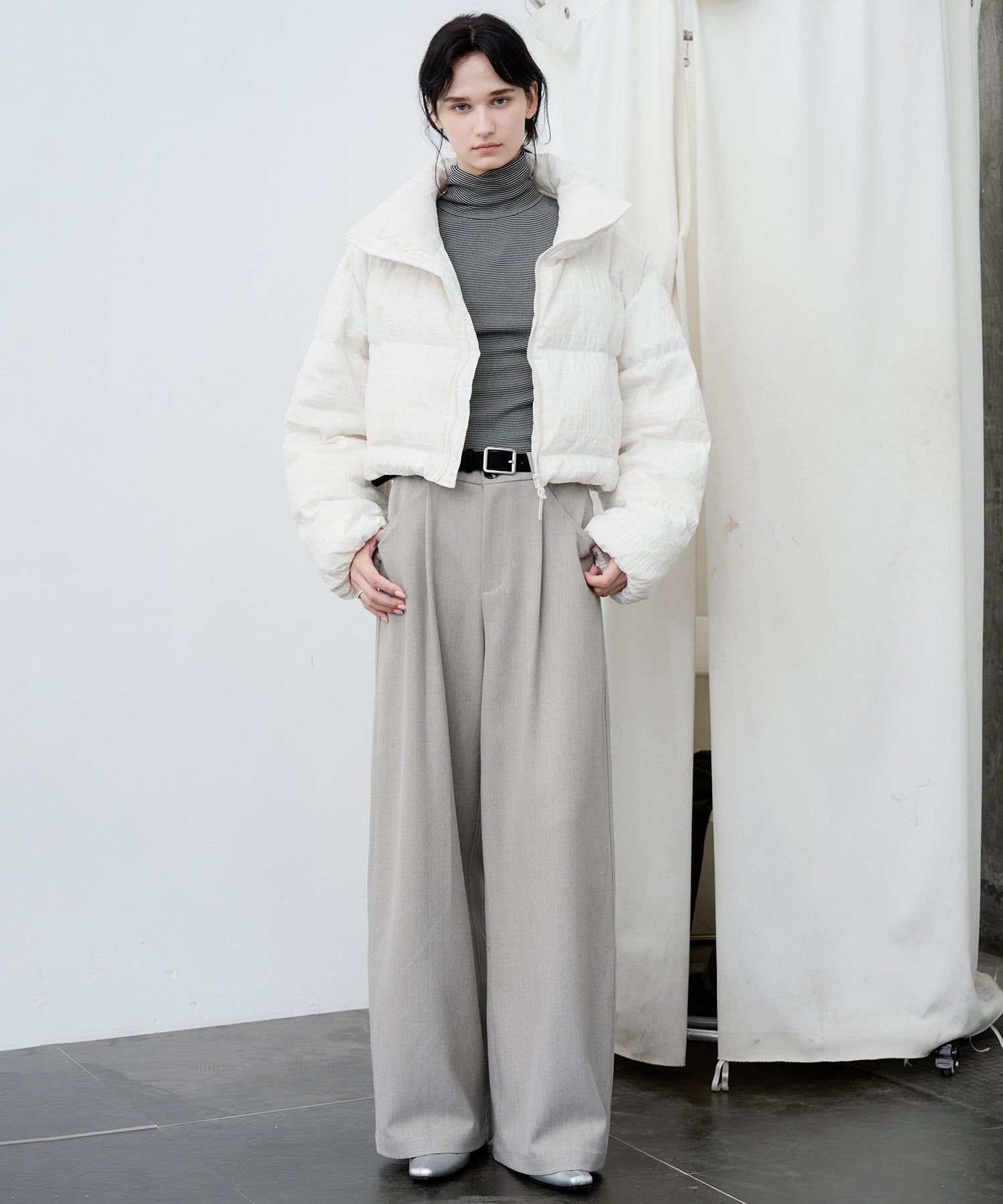 Textured Low-Rise Wide Straight Curved Pants