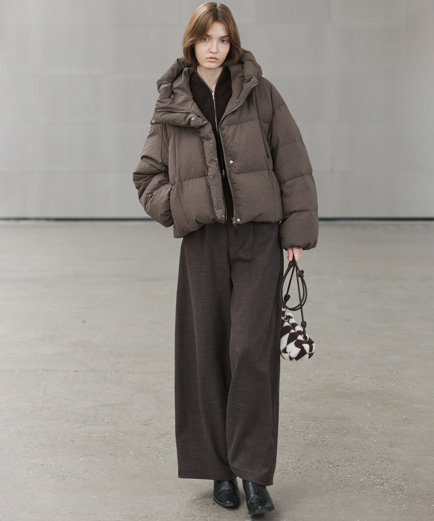 Textured Low-Rise Wide Straight Curved Pants