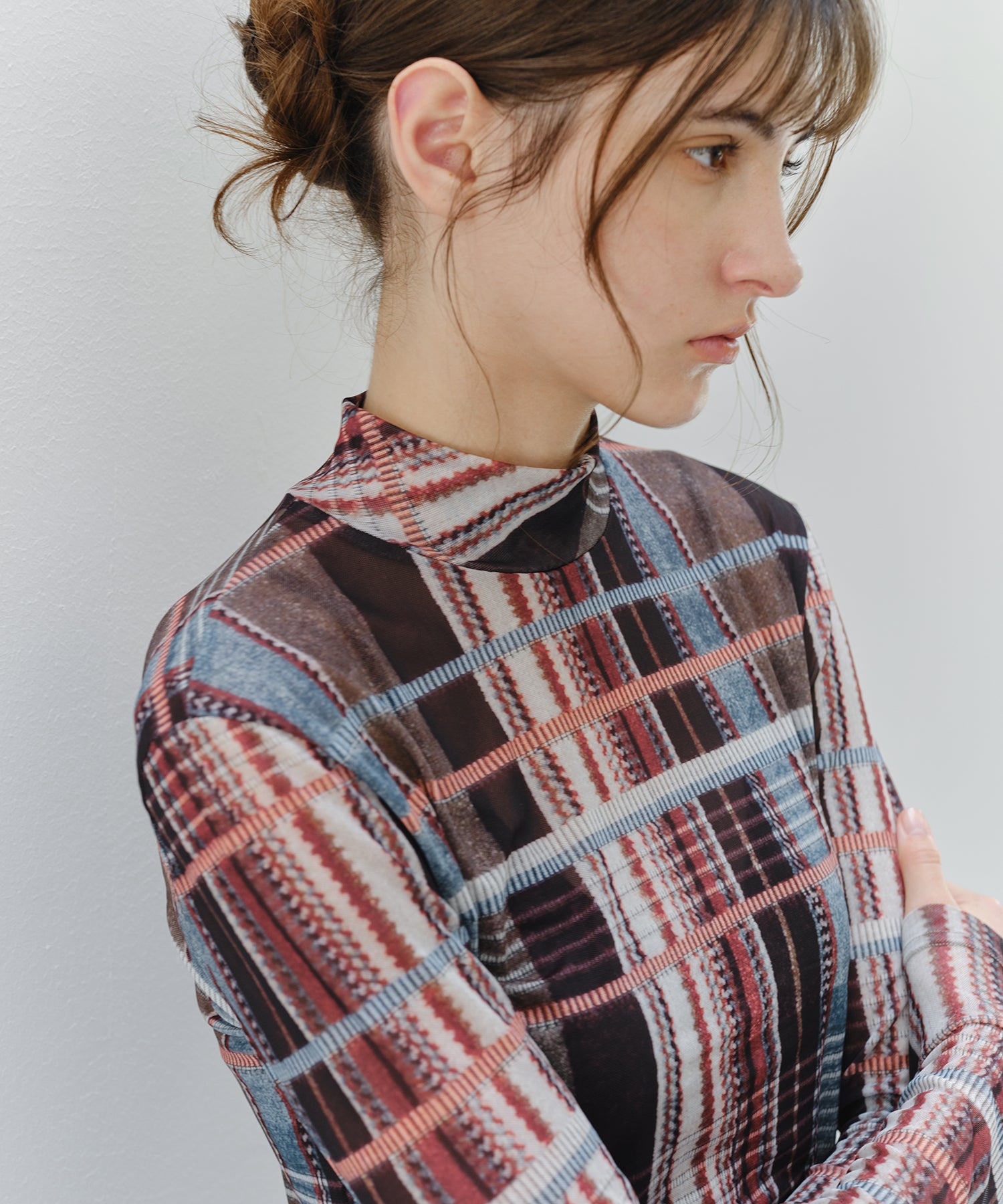 「9月下旬出荷予定」Vintage Check Sheer High Neck Top