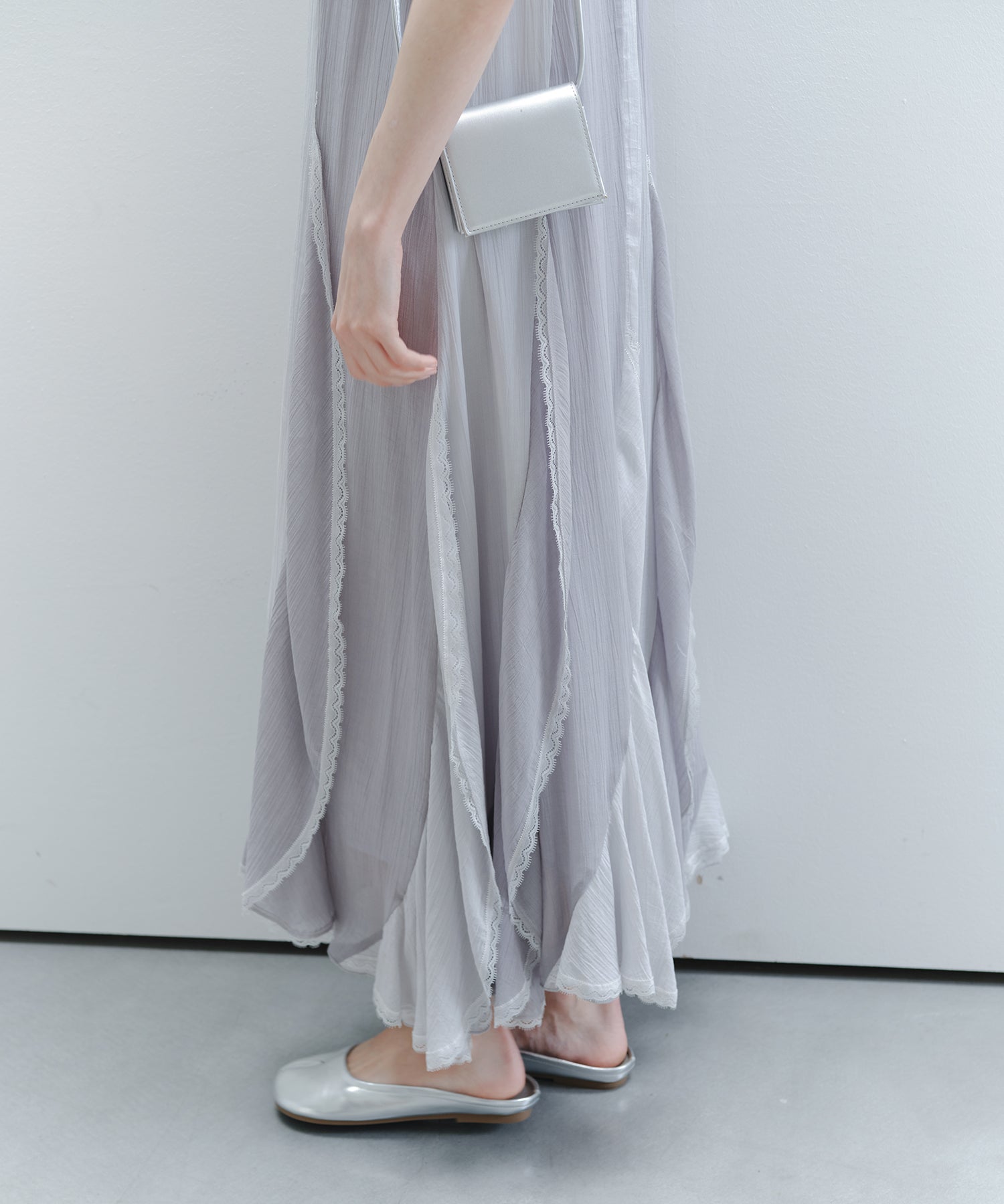 「6月上旬～中旬出荷」Color Block Layered Sleeveless Dress