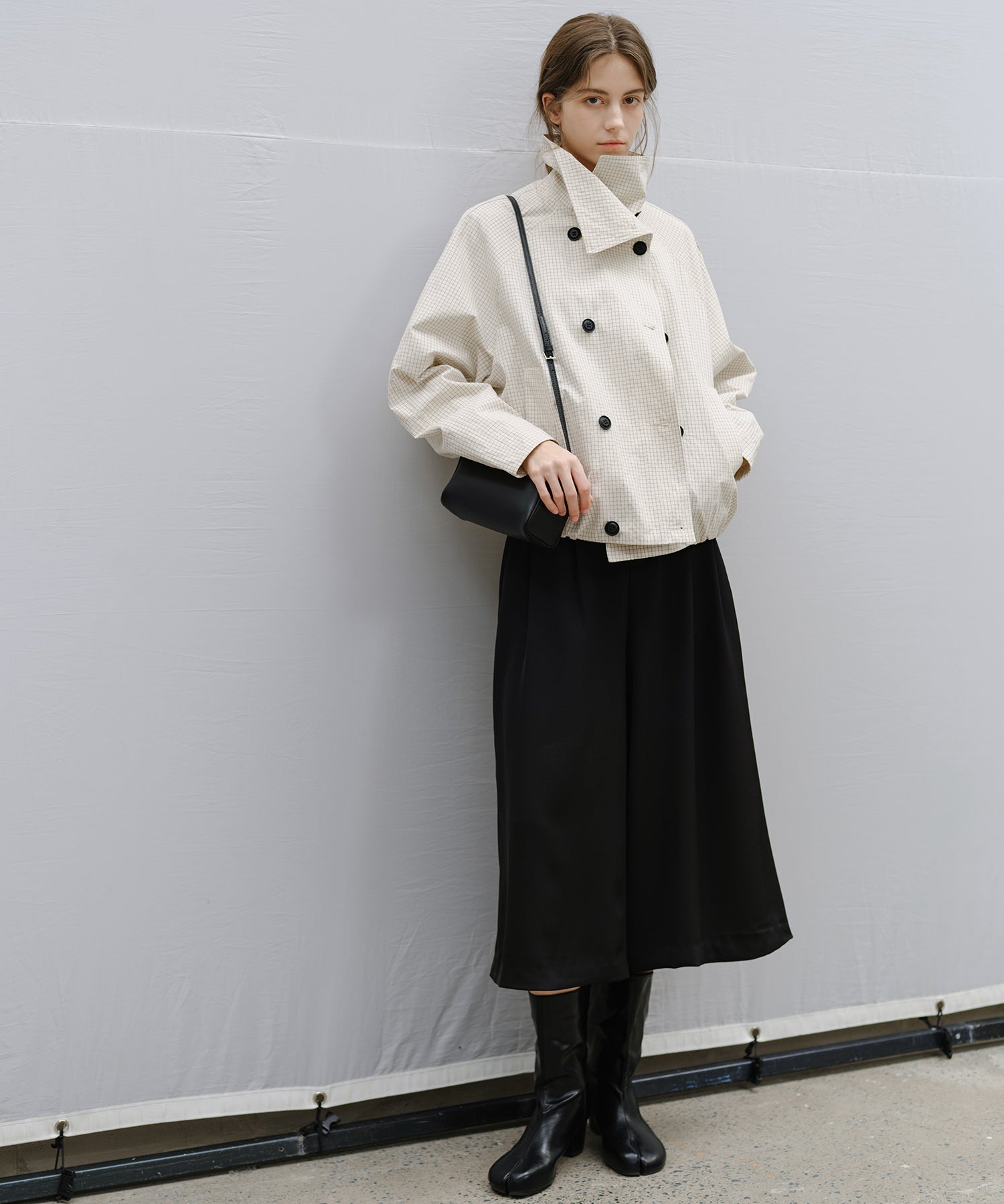 「2월 하순~3월 상순 출하」Double-Breasted Check Cropped Jacket