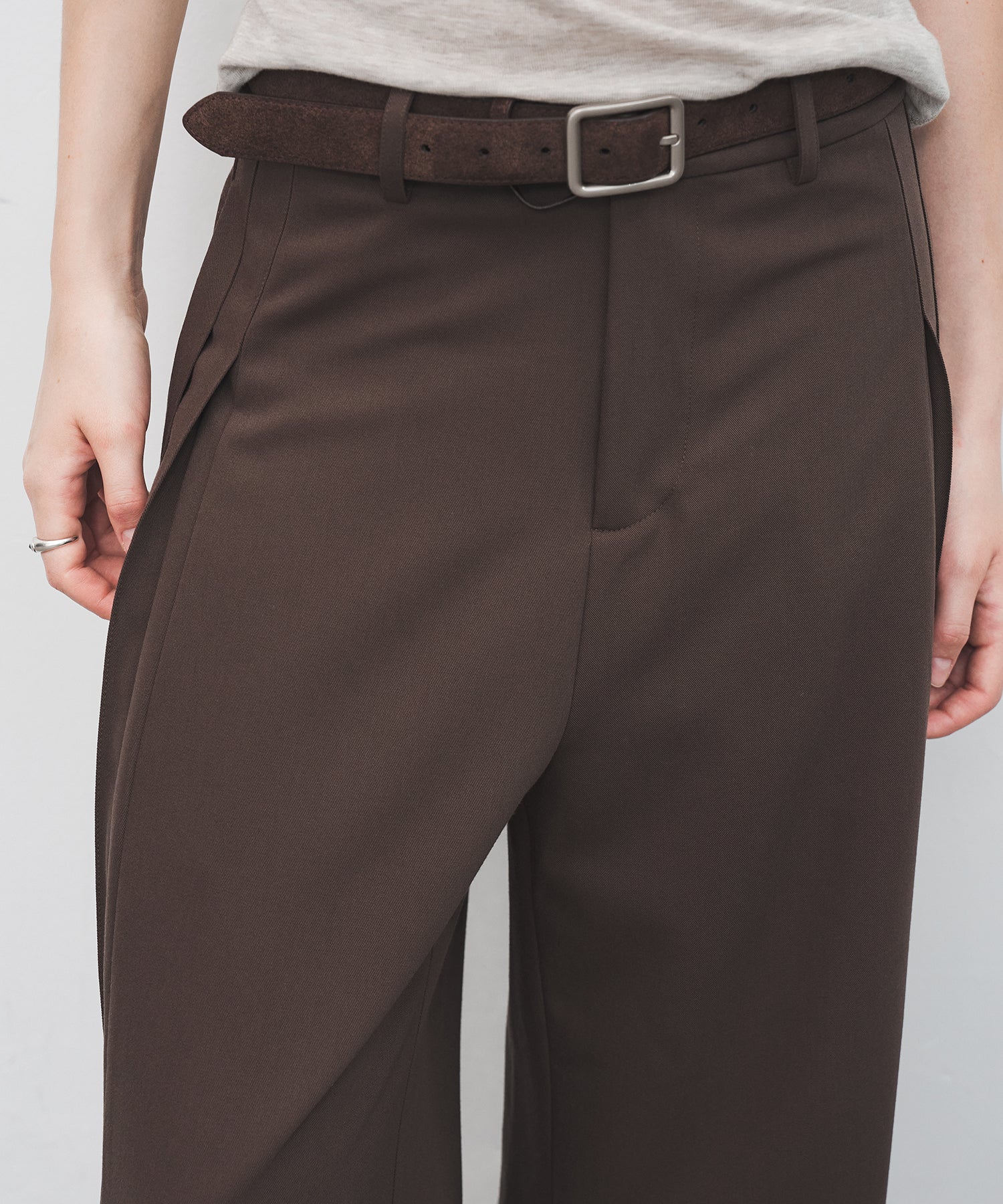 Side Pleat Wide Slacks