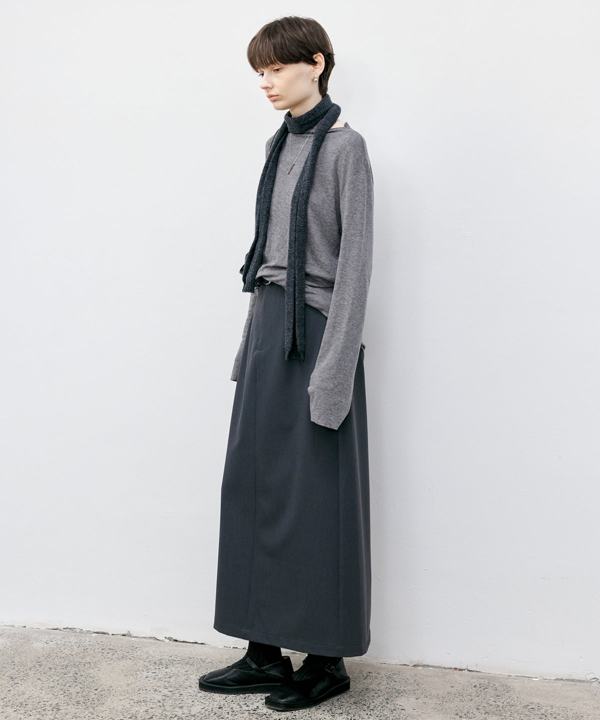 Back Slit Straight Maxi Skirt