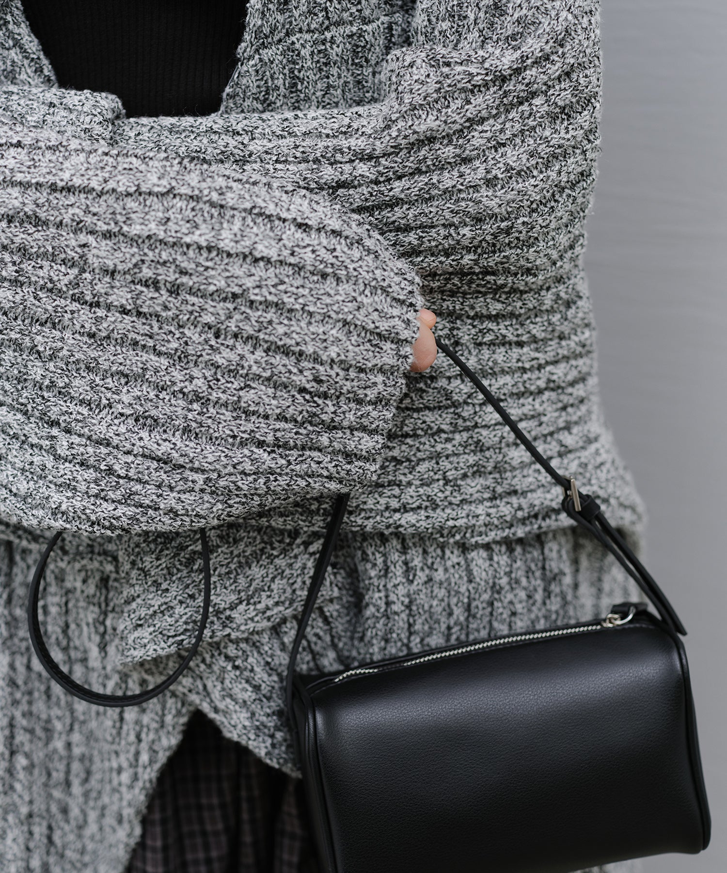 “Shipping from late February to early March” Chunky Draped Knit Cardigan