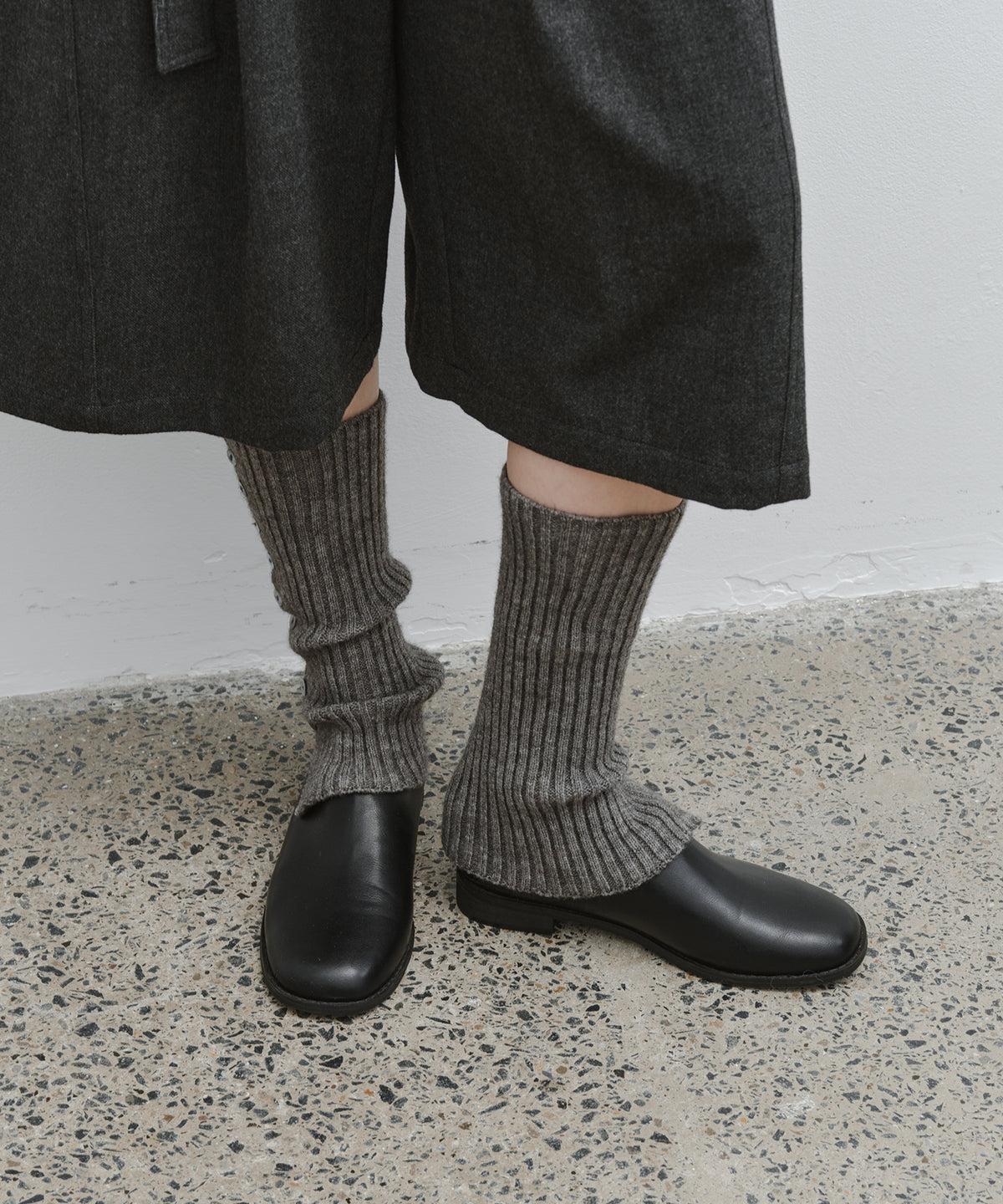 Button Detail Ribbed Knit Leg Warmers