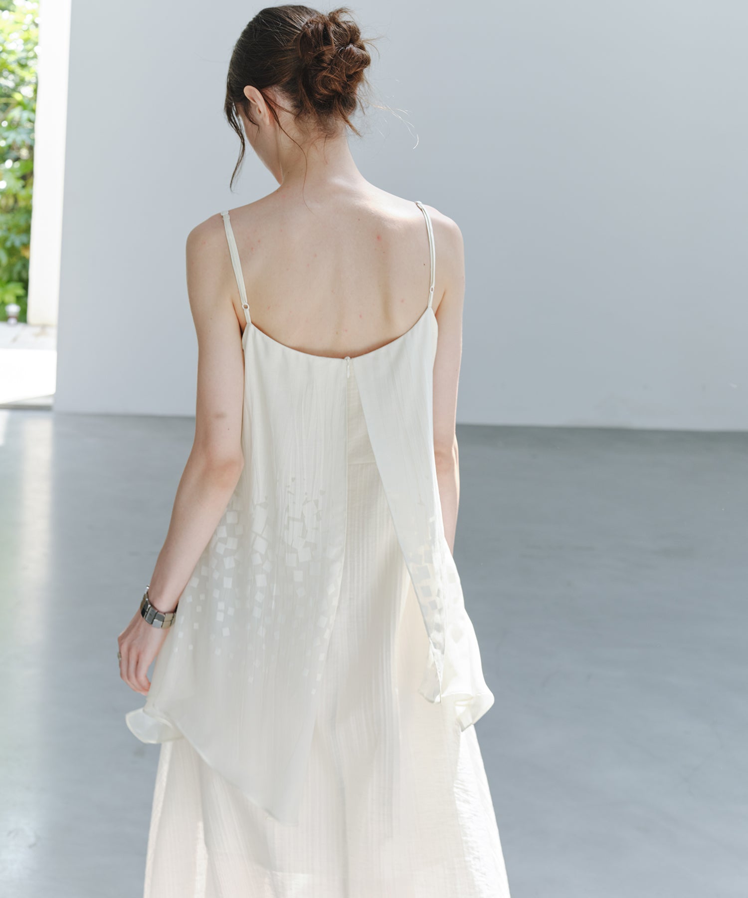 「7月中旬～下旬出荷」Gradient Layered Camisole Dress