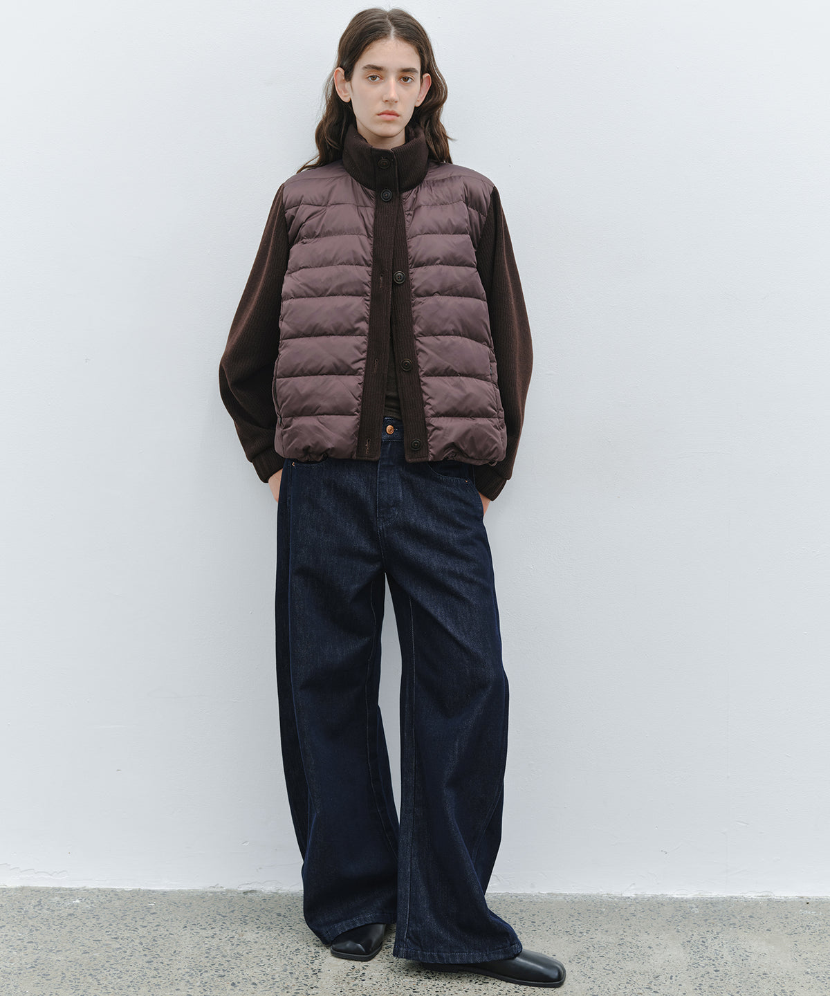 「10月下旬出荷予定」Knit Sleeve Panelled Lightweight Short Down Jacket