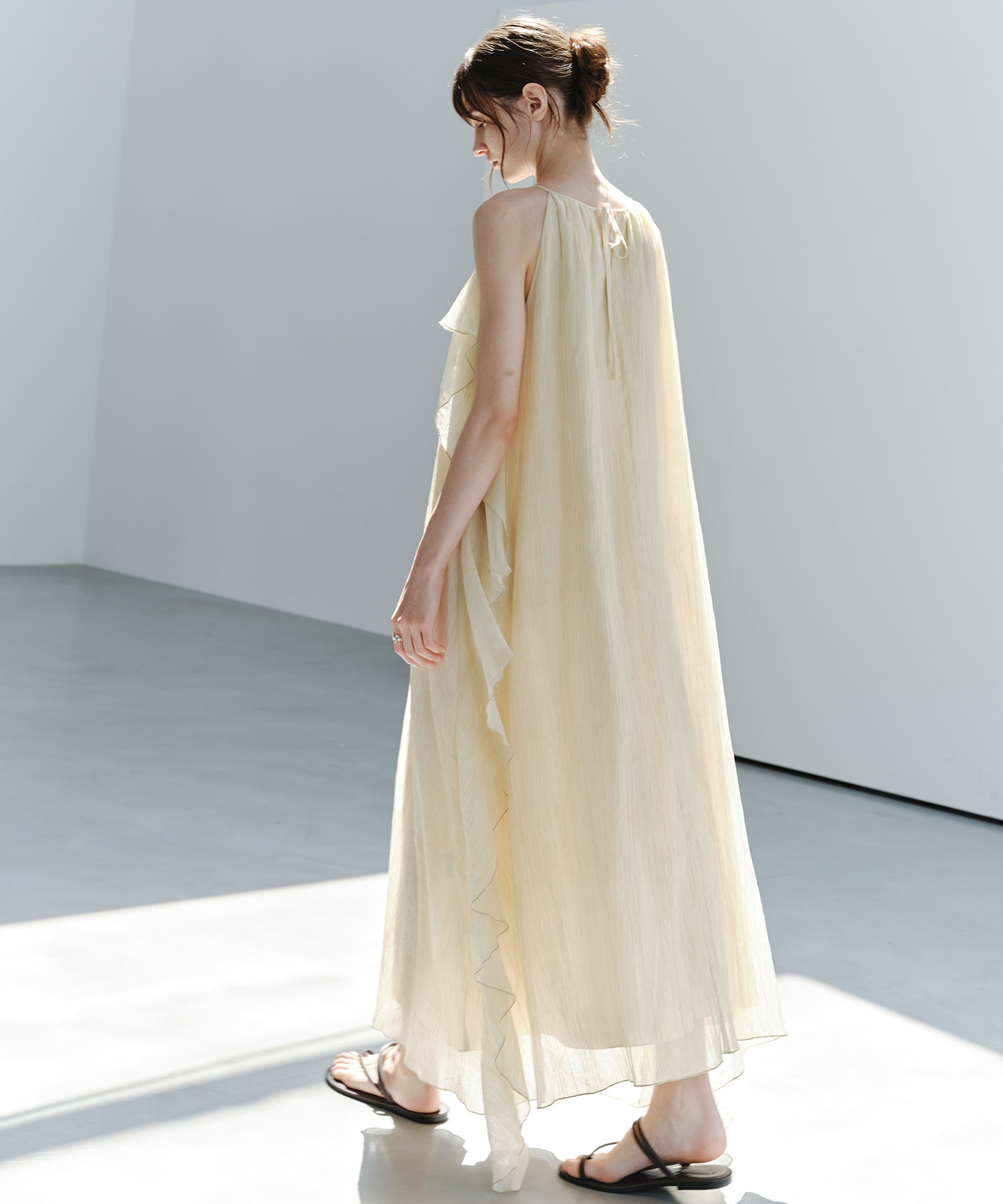 「7月中旬～下旬出荷」Sheer Ruffle Asymmetric Cami Dress