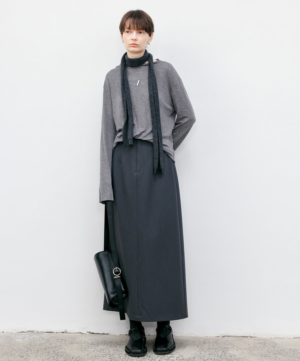 Back Slit Straight Maxi Skirt