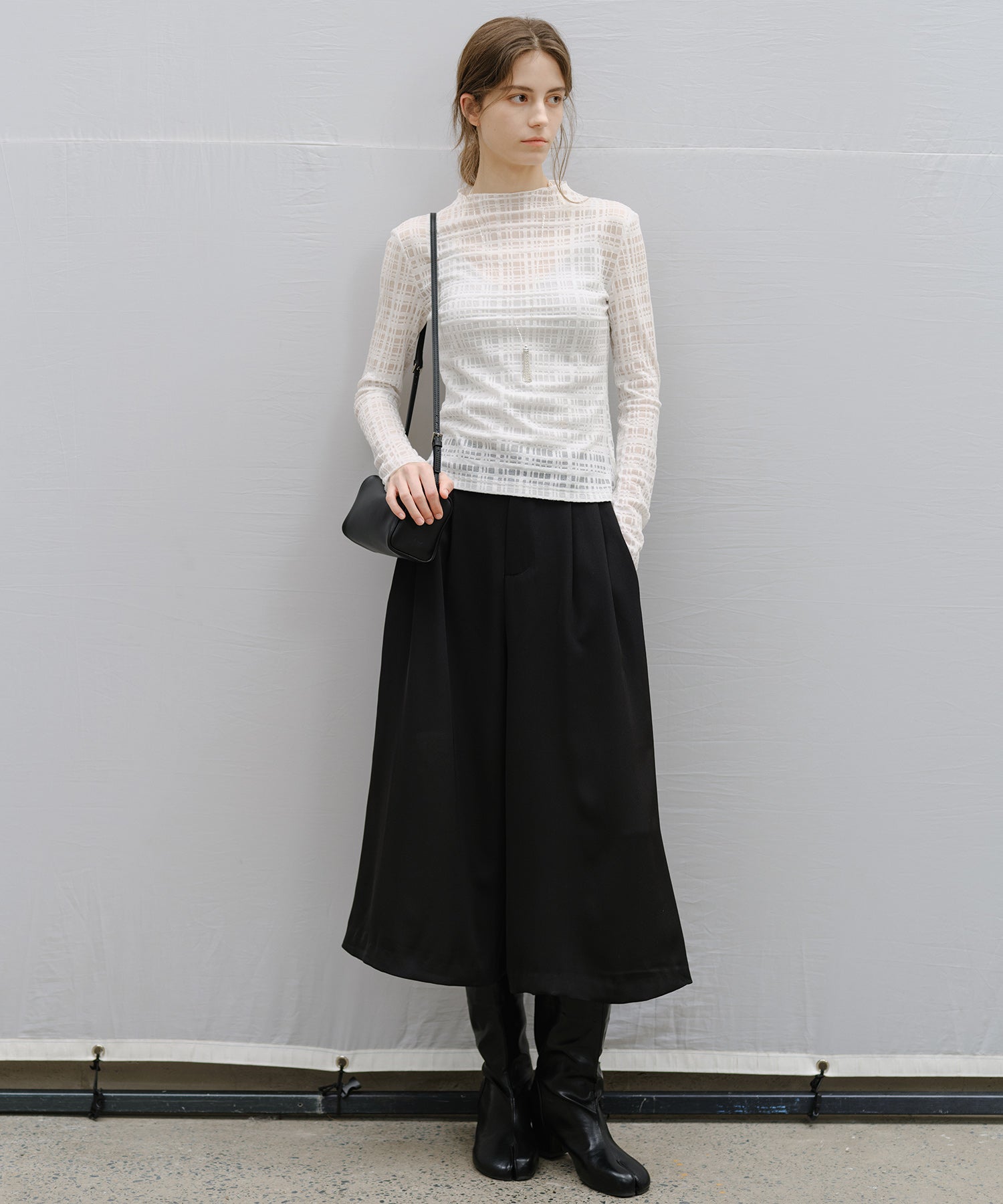 "Shipping from early to mid-March" Check Pattern Sheer Mesh Long Sleeve Top