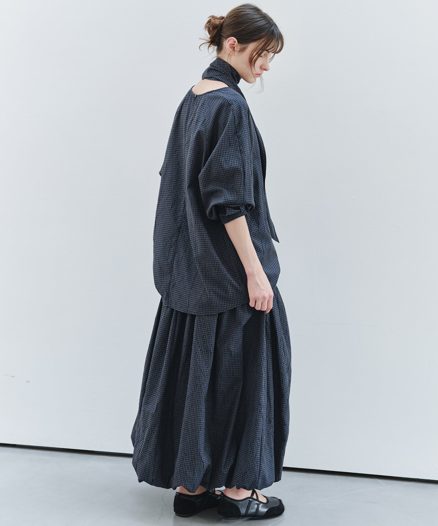「9月下旬出荷予定」Cross Stole Collar Oversized Shirt